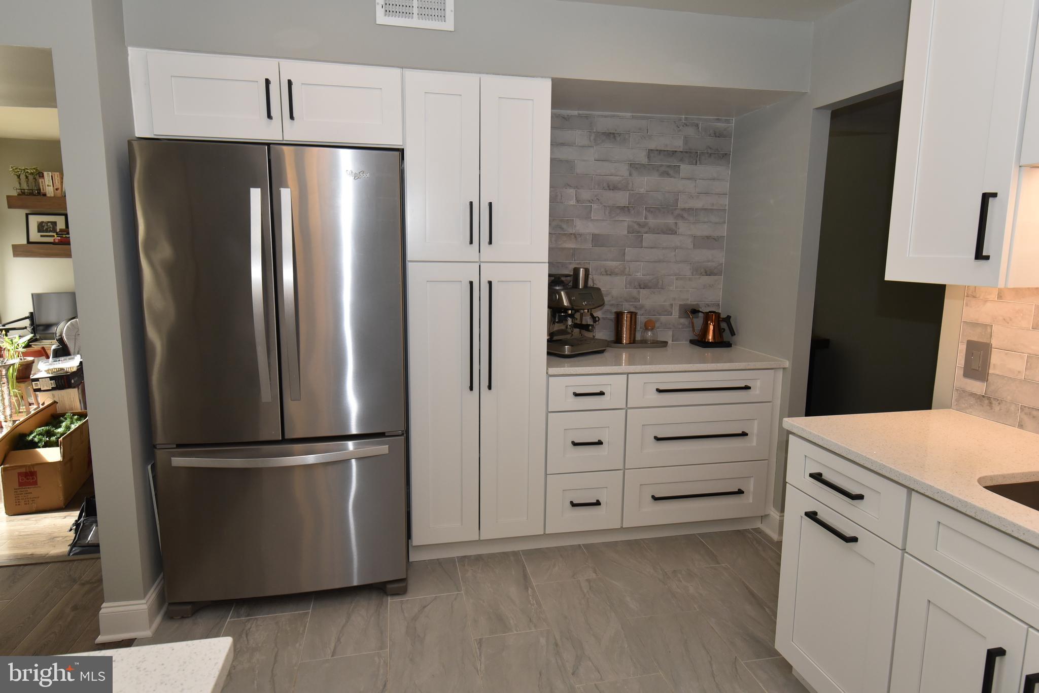 BENTANA PARK - Residential