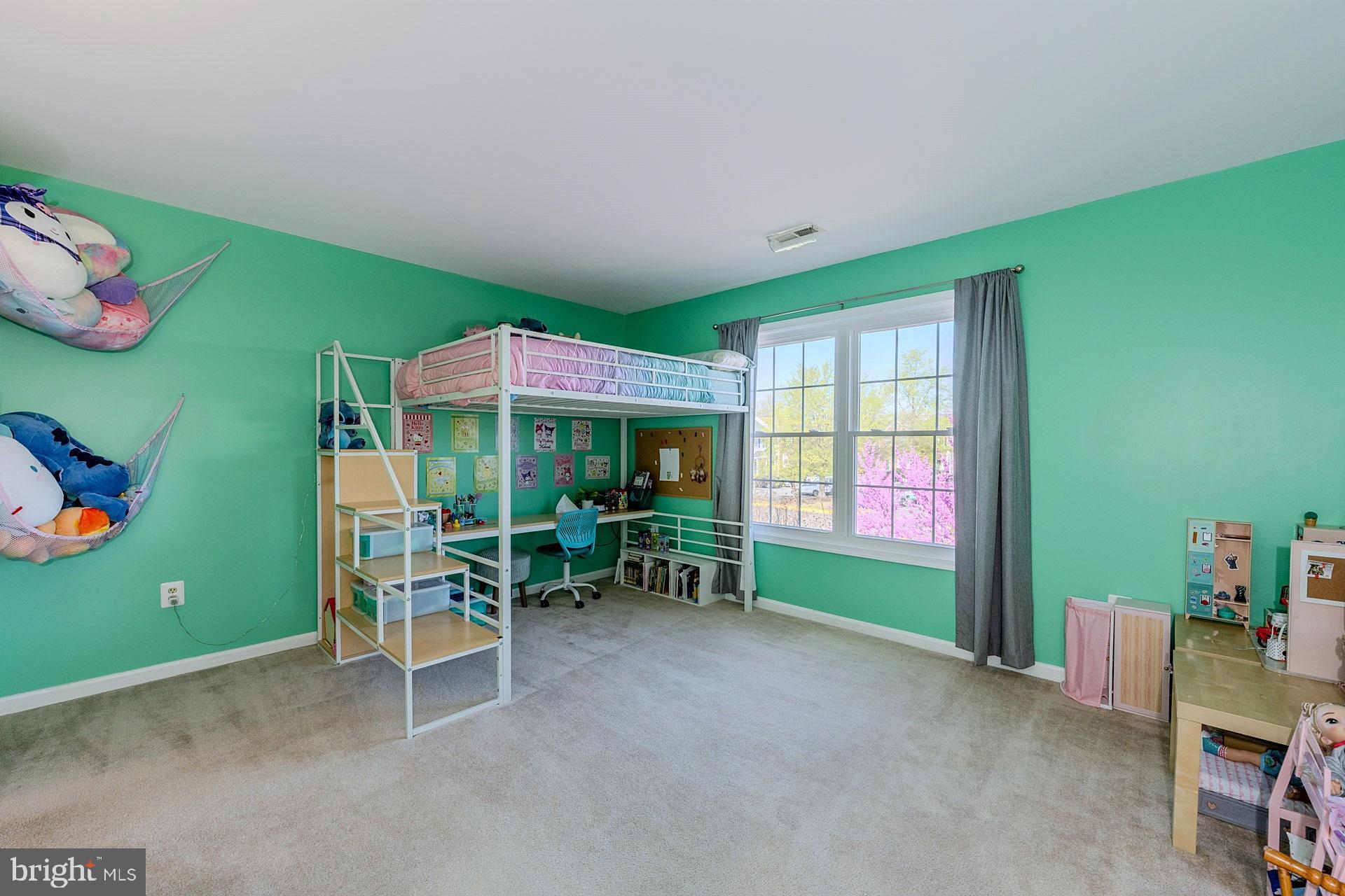 BRIDLEWOOD - Residential