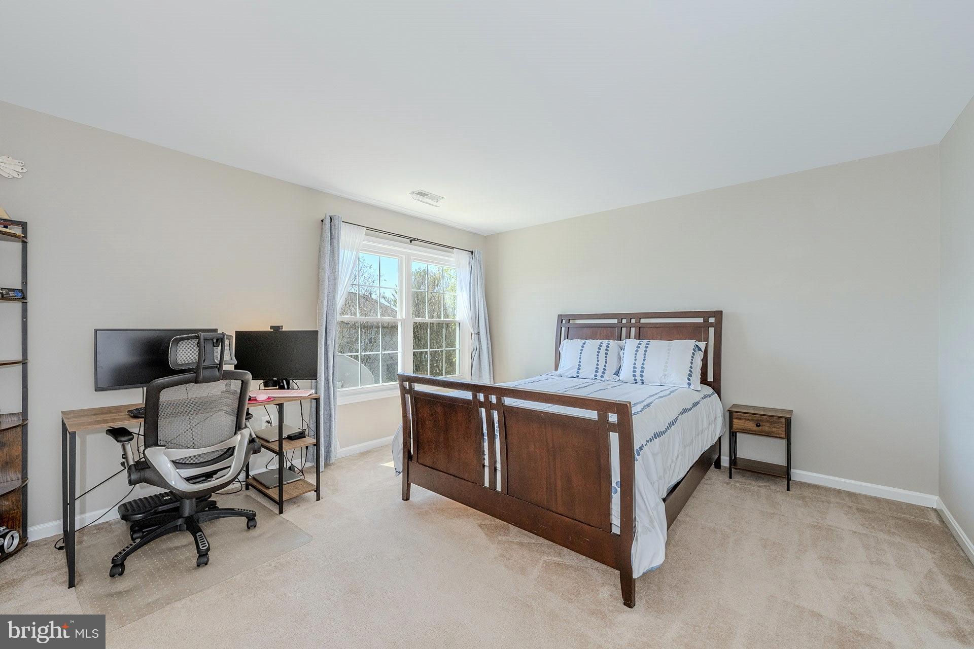 BRIDLEWOOD - Residential