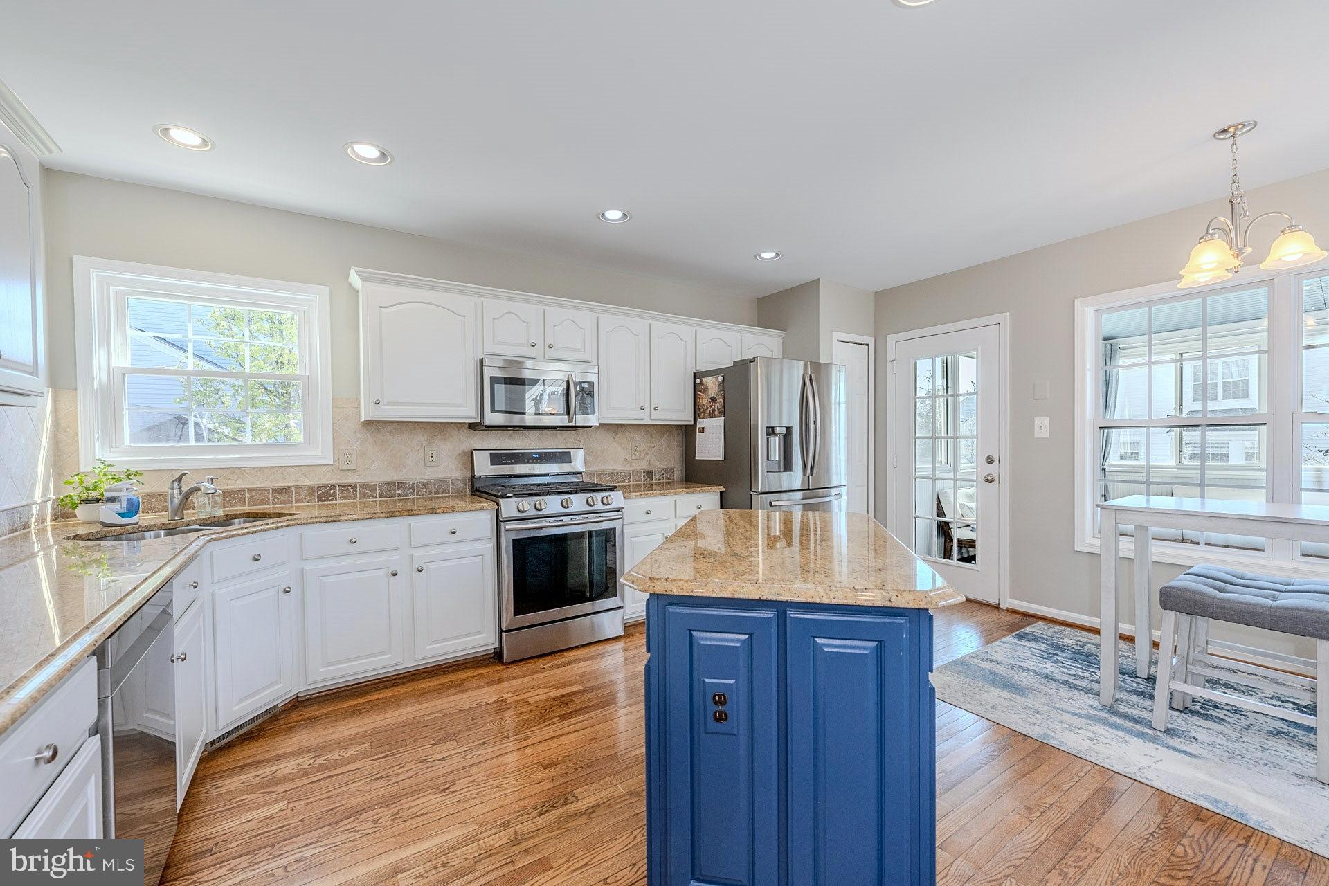 BRIDLEWOOD - Residential