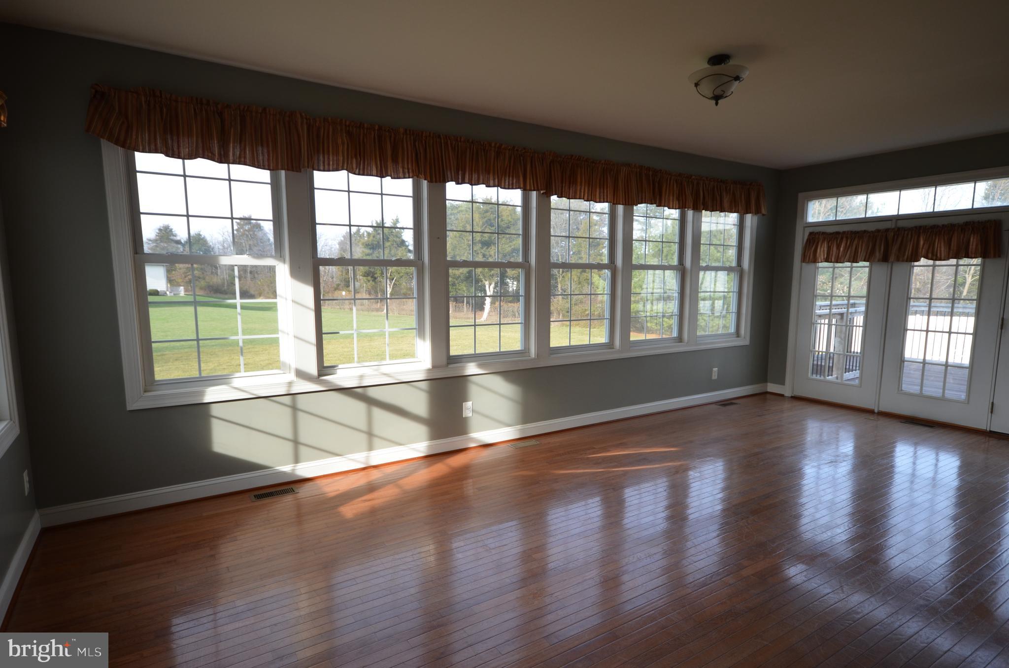 ALBIN ESTATES - Residential Lease