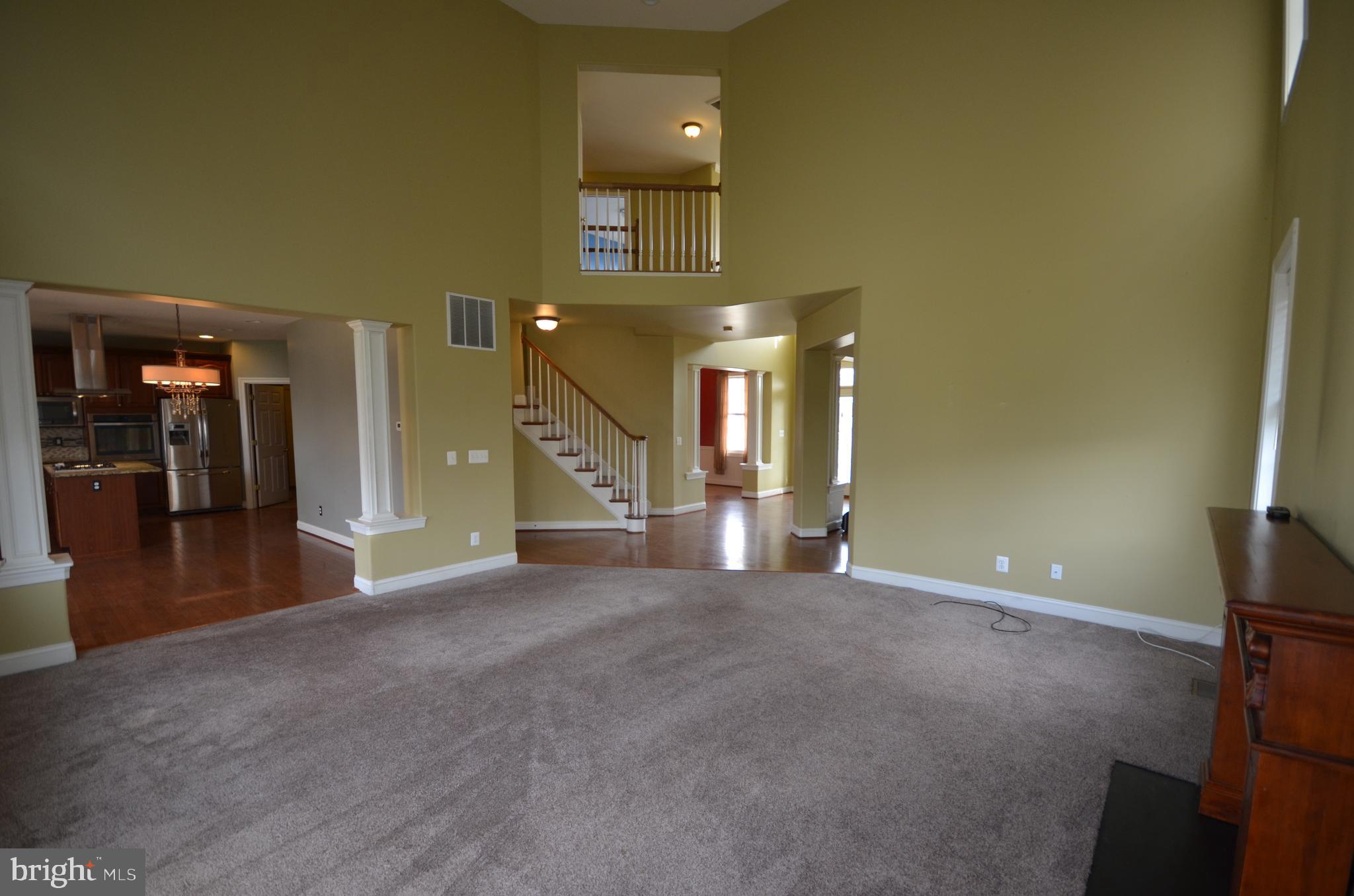 ALBIN ESTATES - Residential Lease