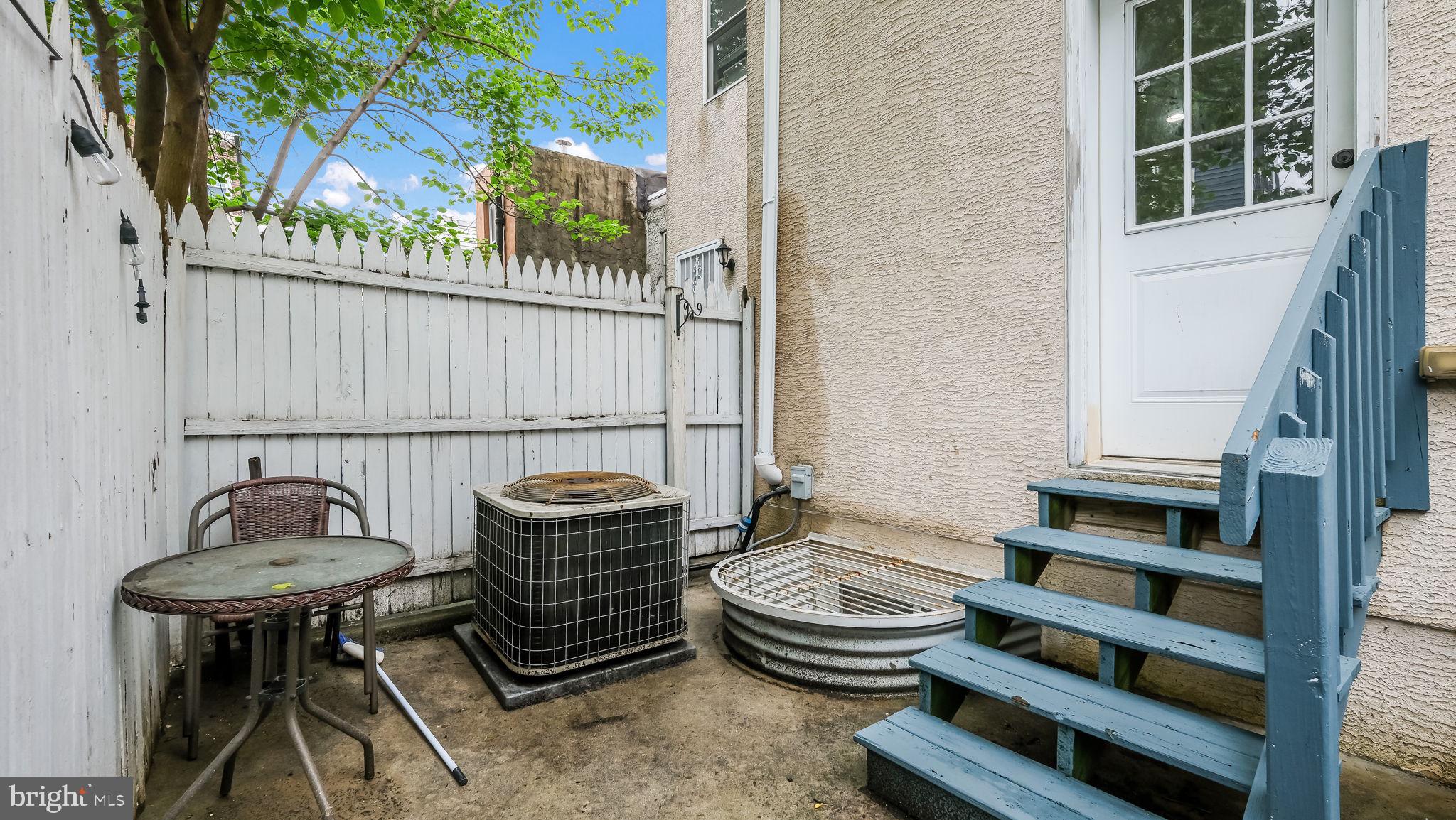 WEST POWELTON - Residential