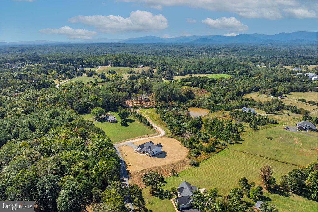 Photo of 7 Horizon Drive, RUCKERSVILLE, VA 22968 (MLS # VAGR2000770)