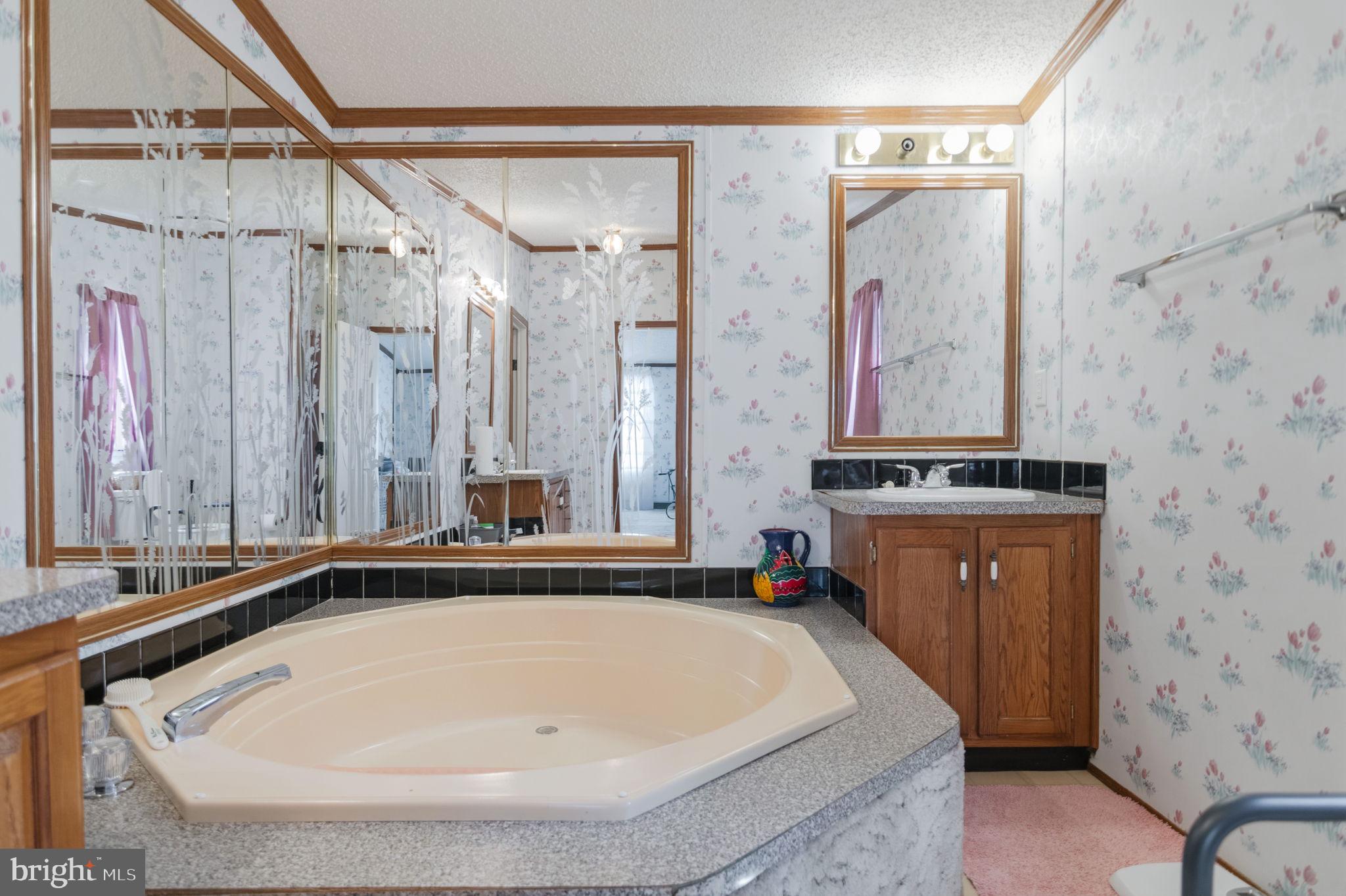 ORANGE - Residential