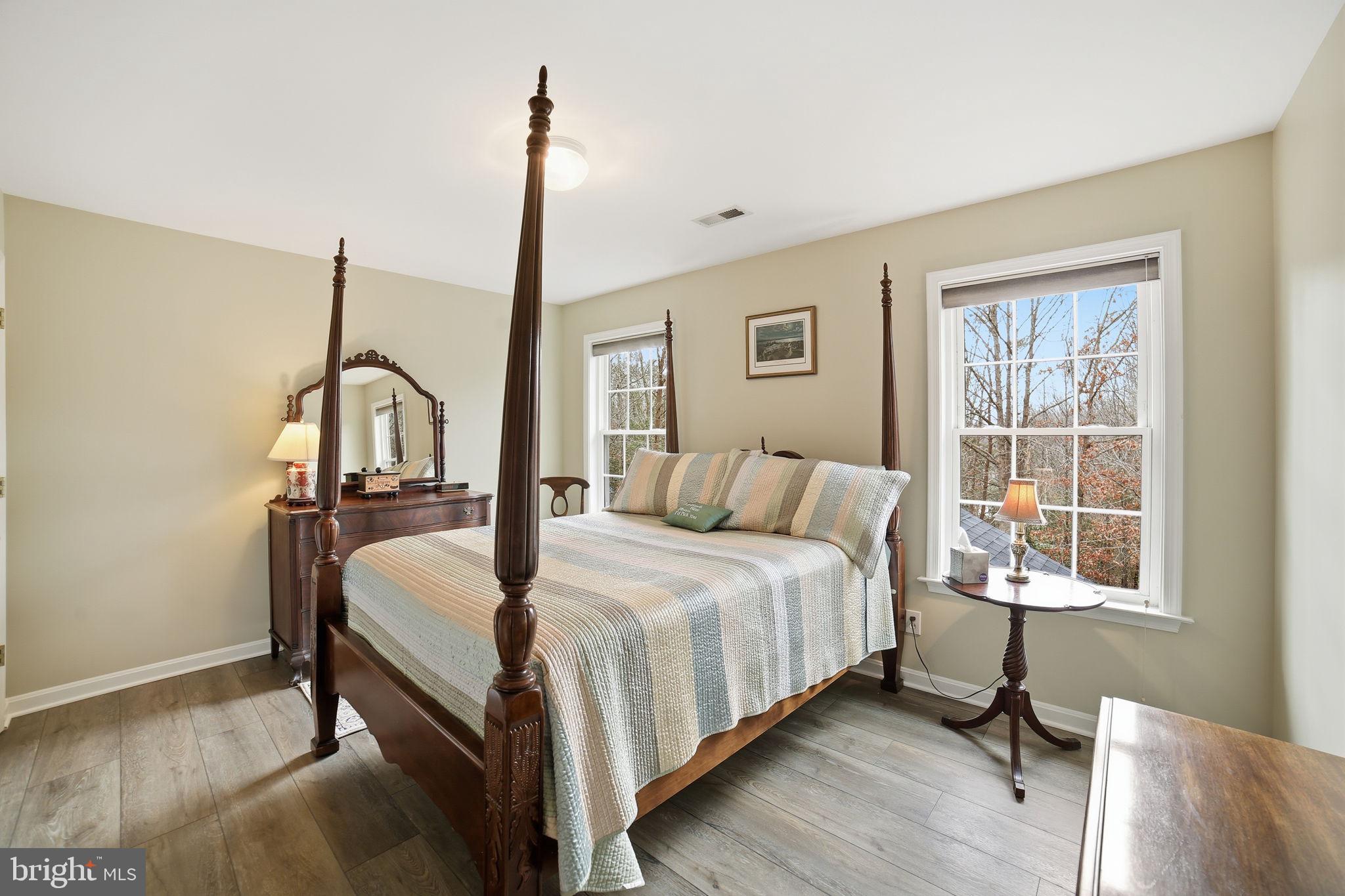 NI RIVER STATION - Residential