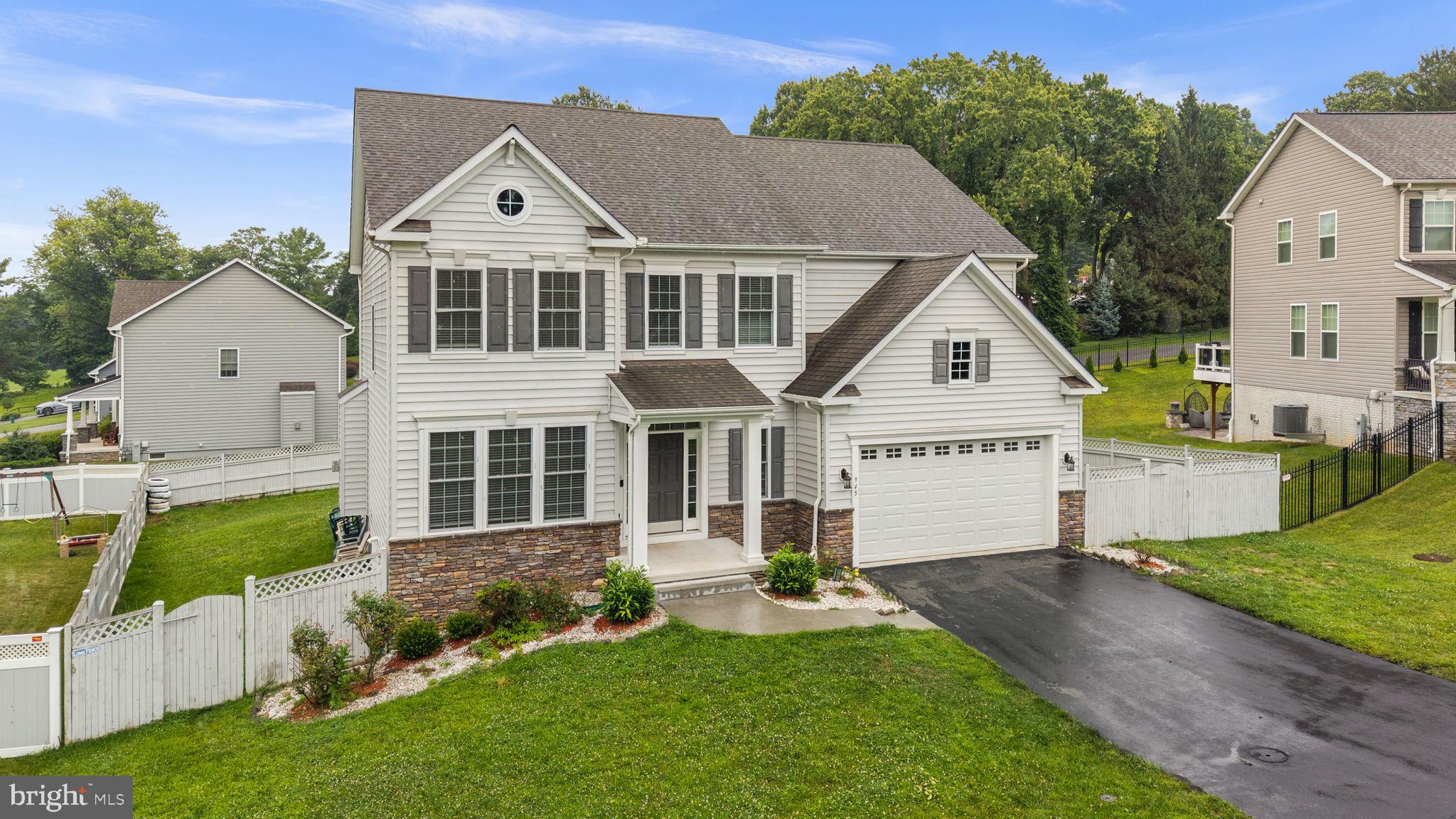 945 KAYLEY DRIVE