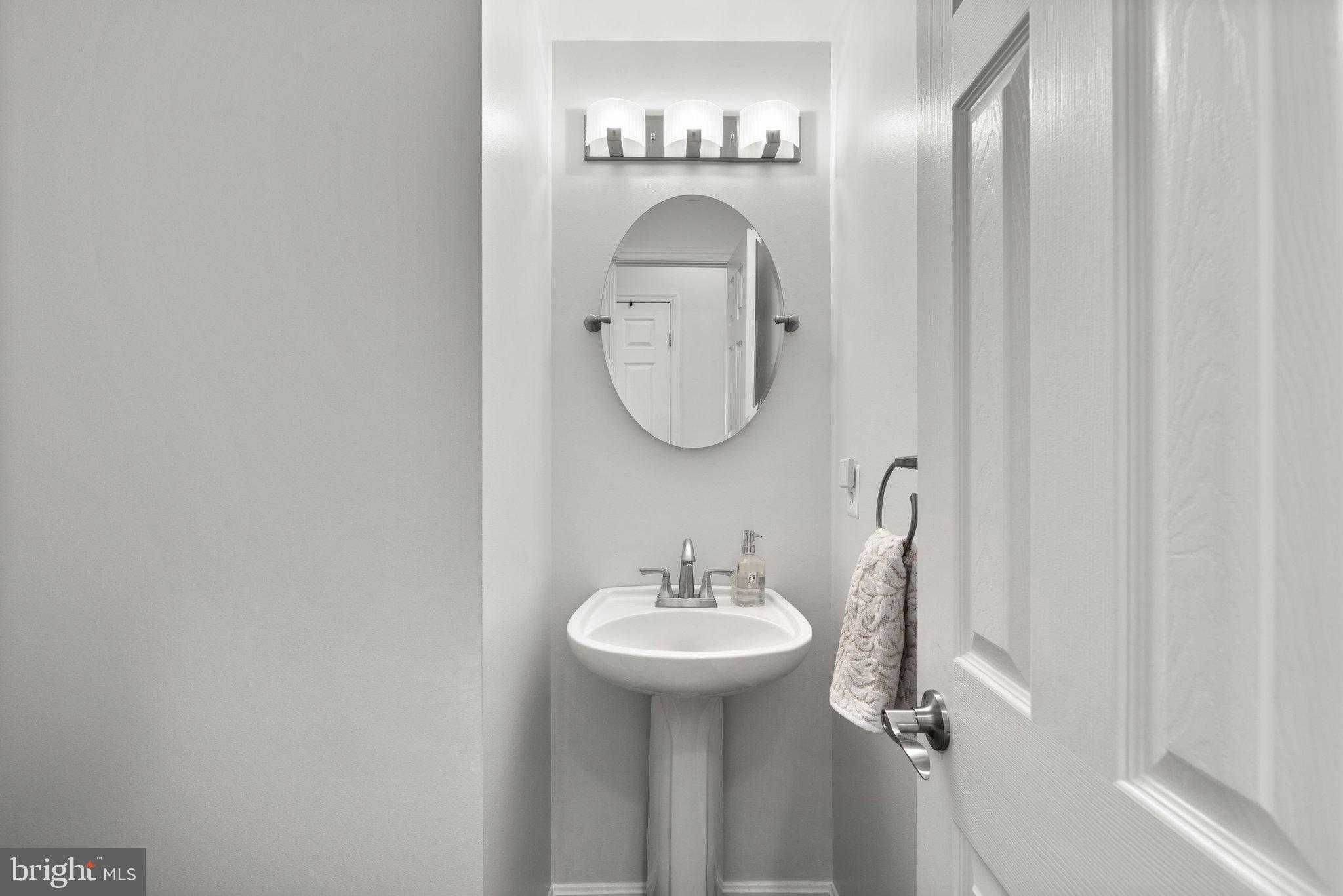 GAITHERSBURG - Residential