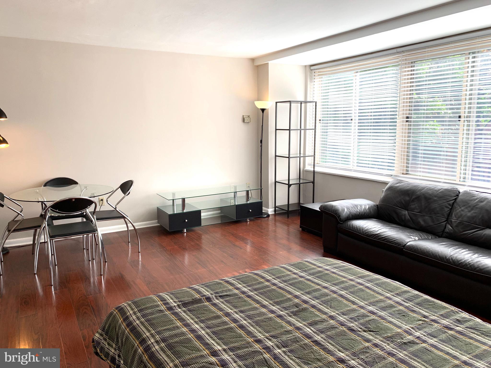 FOGGY BOTTOM - Residential Lease