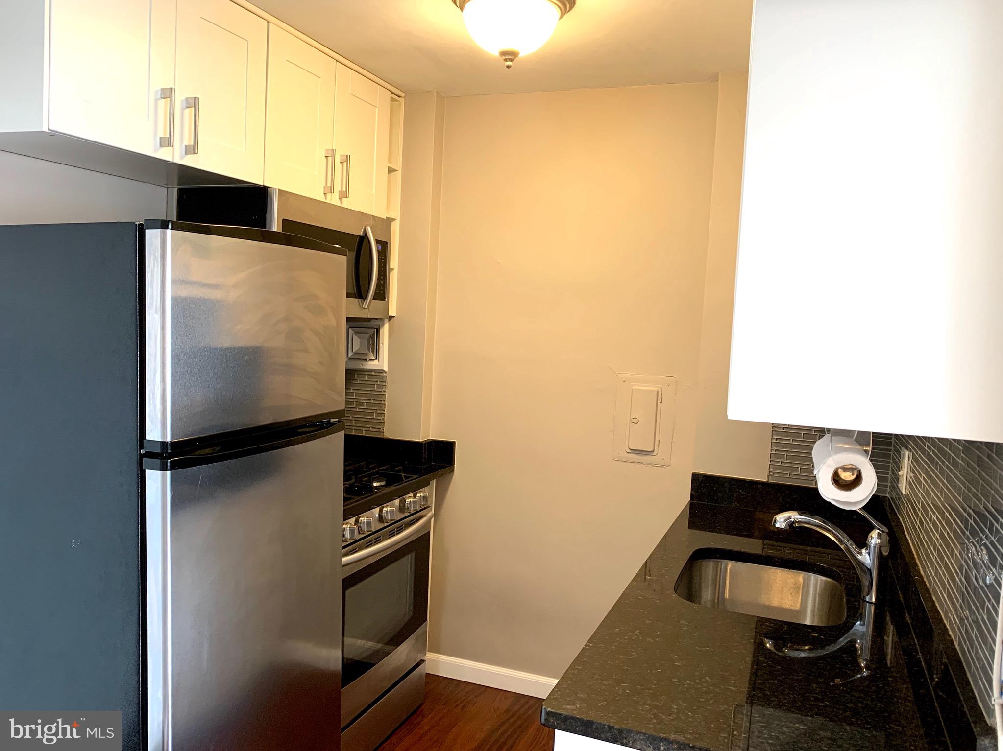 FOGGY BOTTOM - Residential Lease