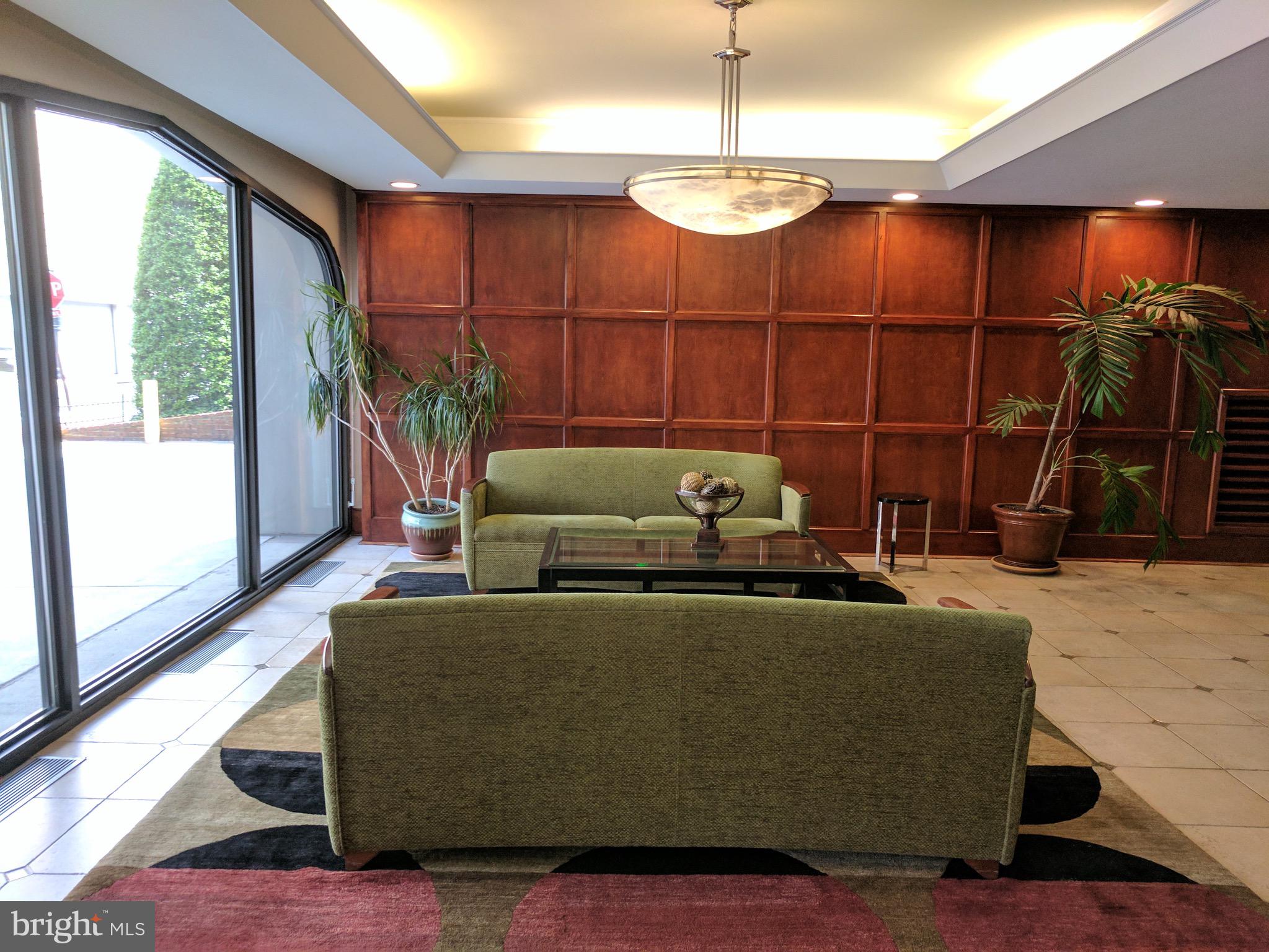 FOGGY BOTTOM - Residential Lease