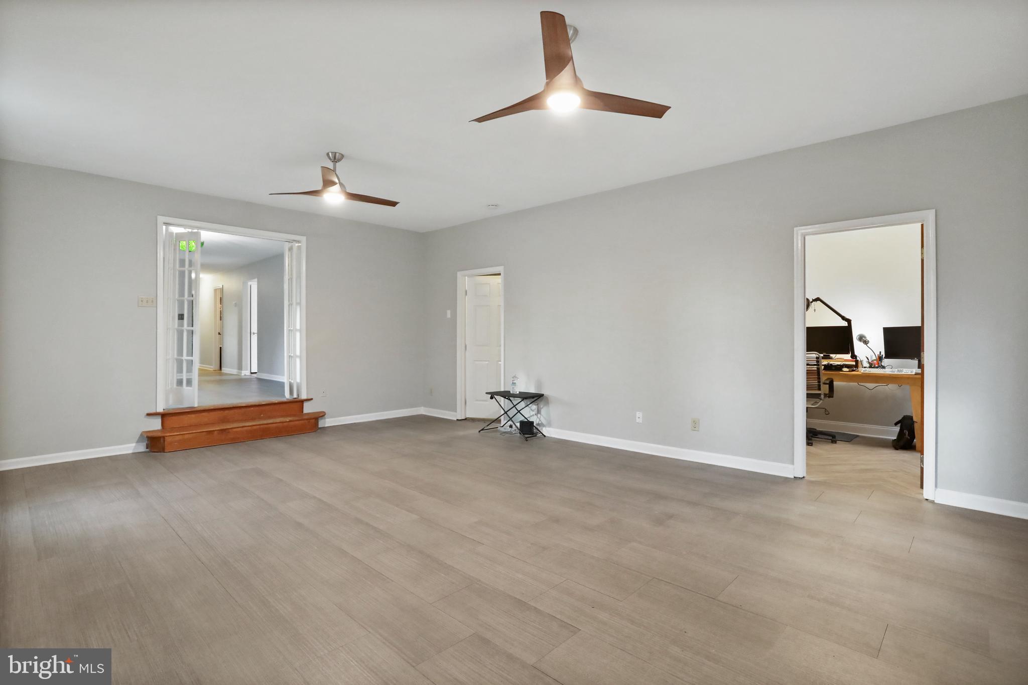 SHANNONDALE - Residential