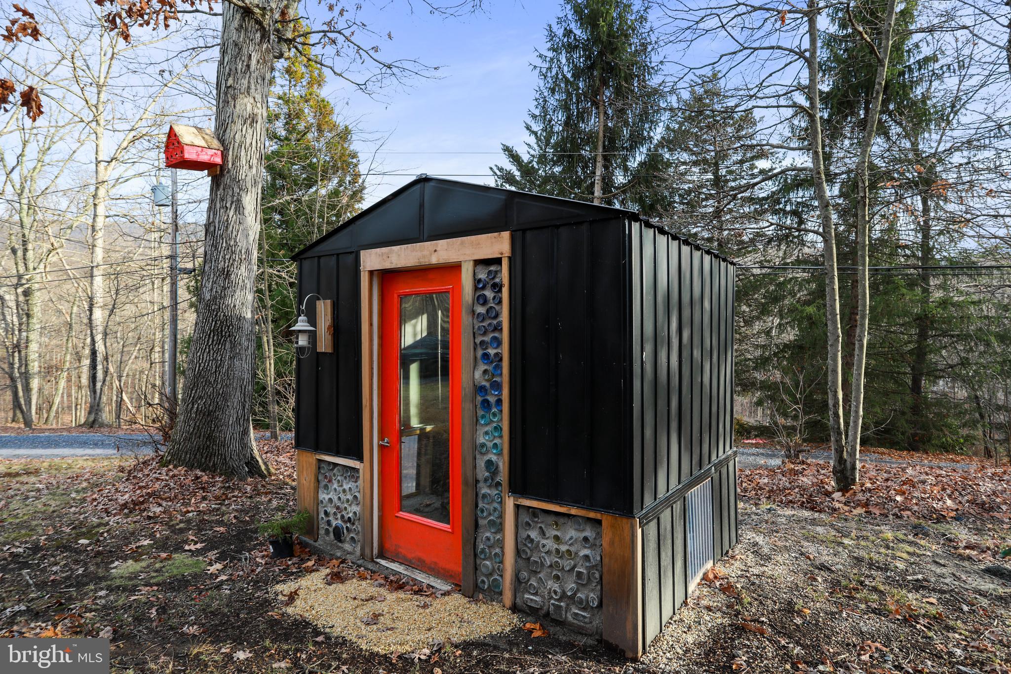 SHANNONDALE - Residential