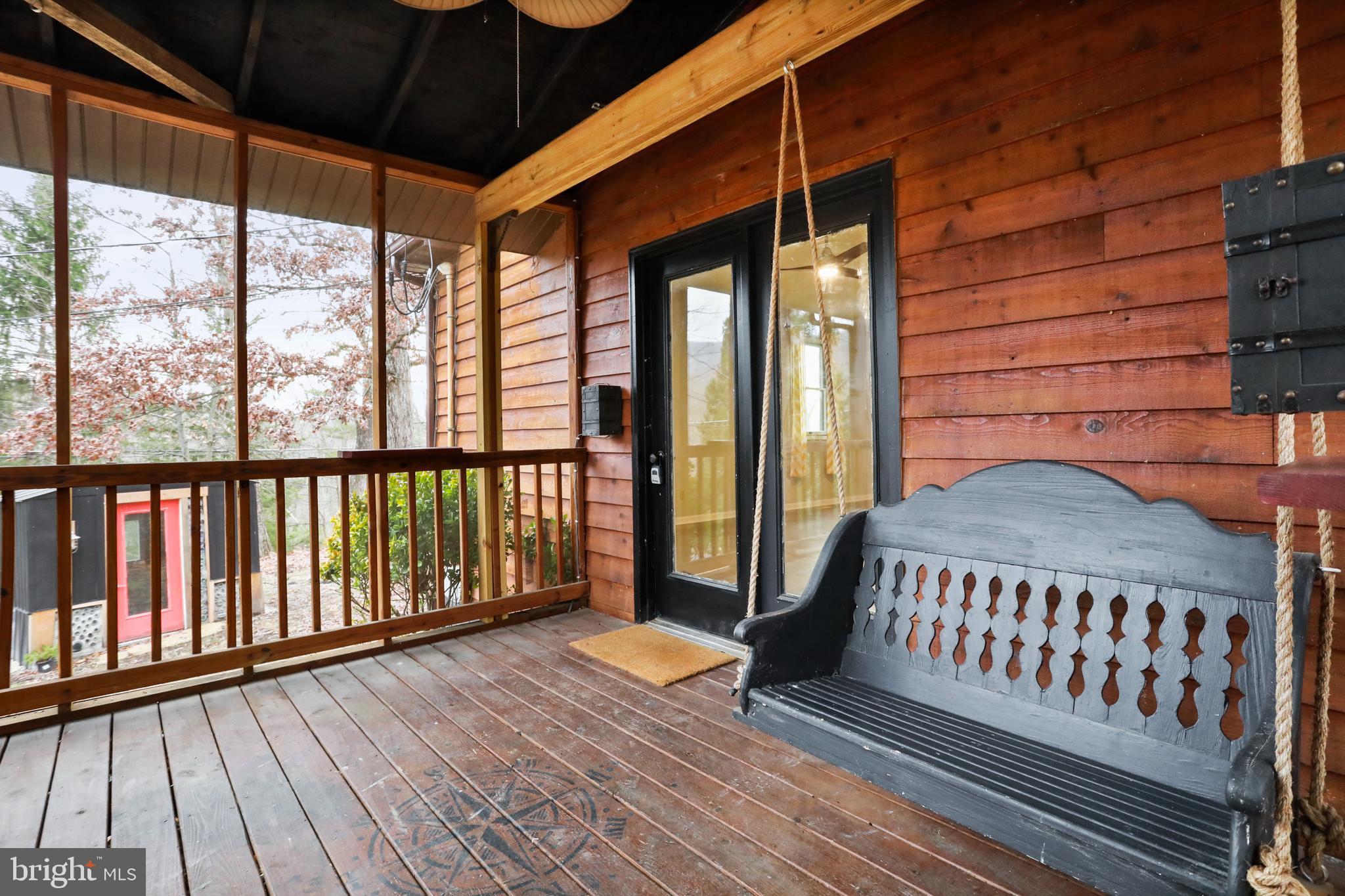 SHANNONDALE - Residential