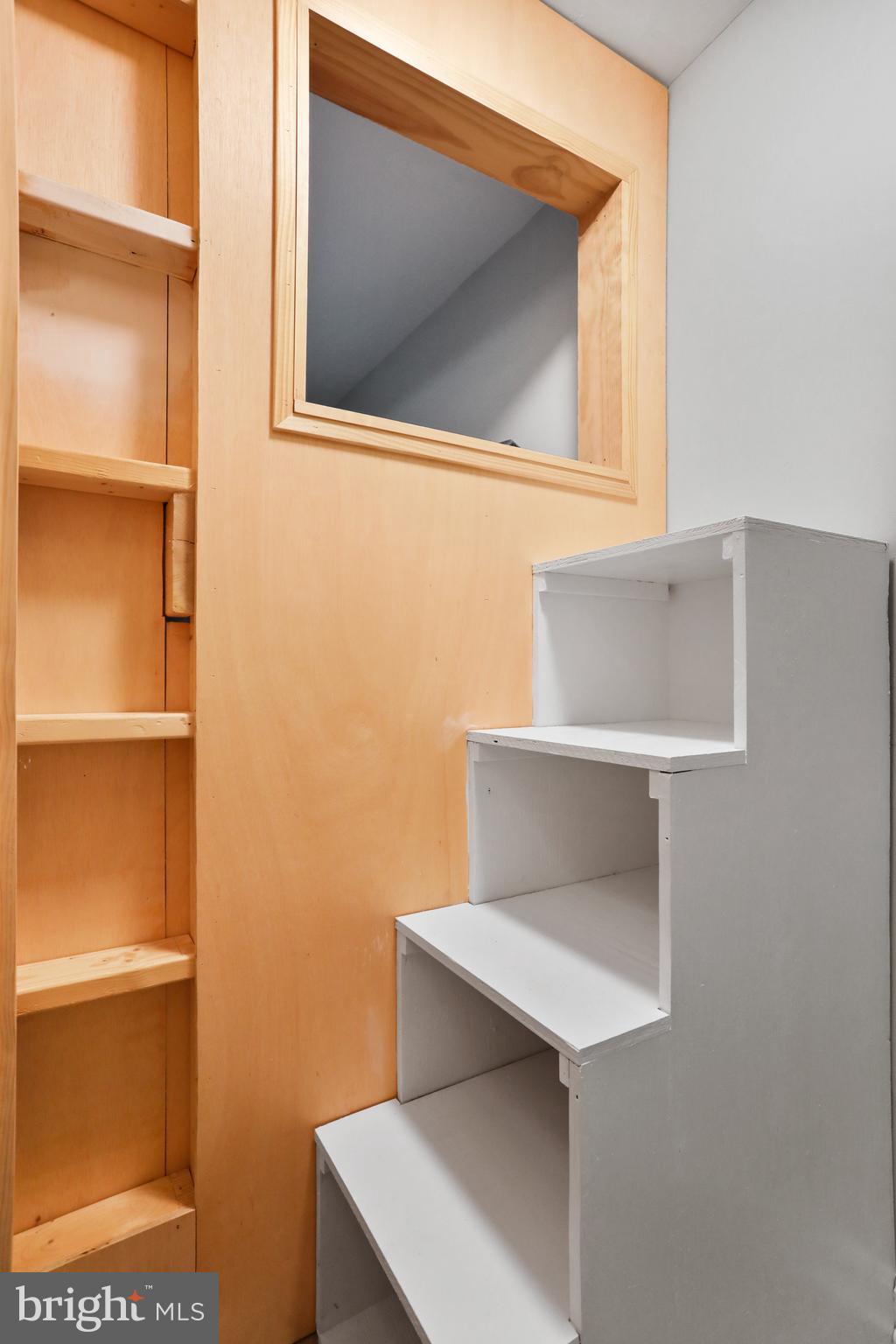 SHANNONDALE - Residential