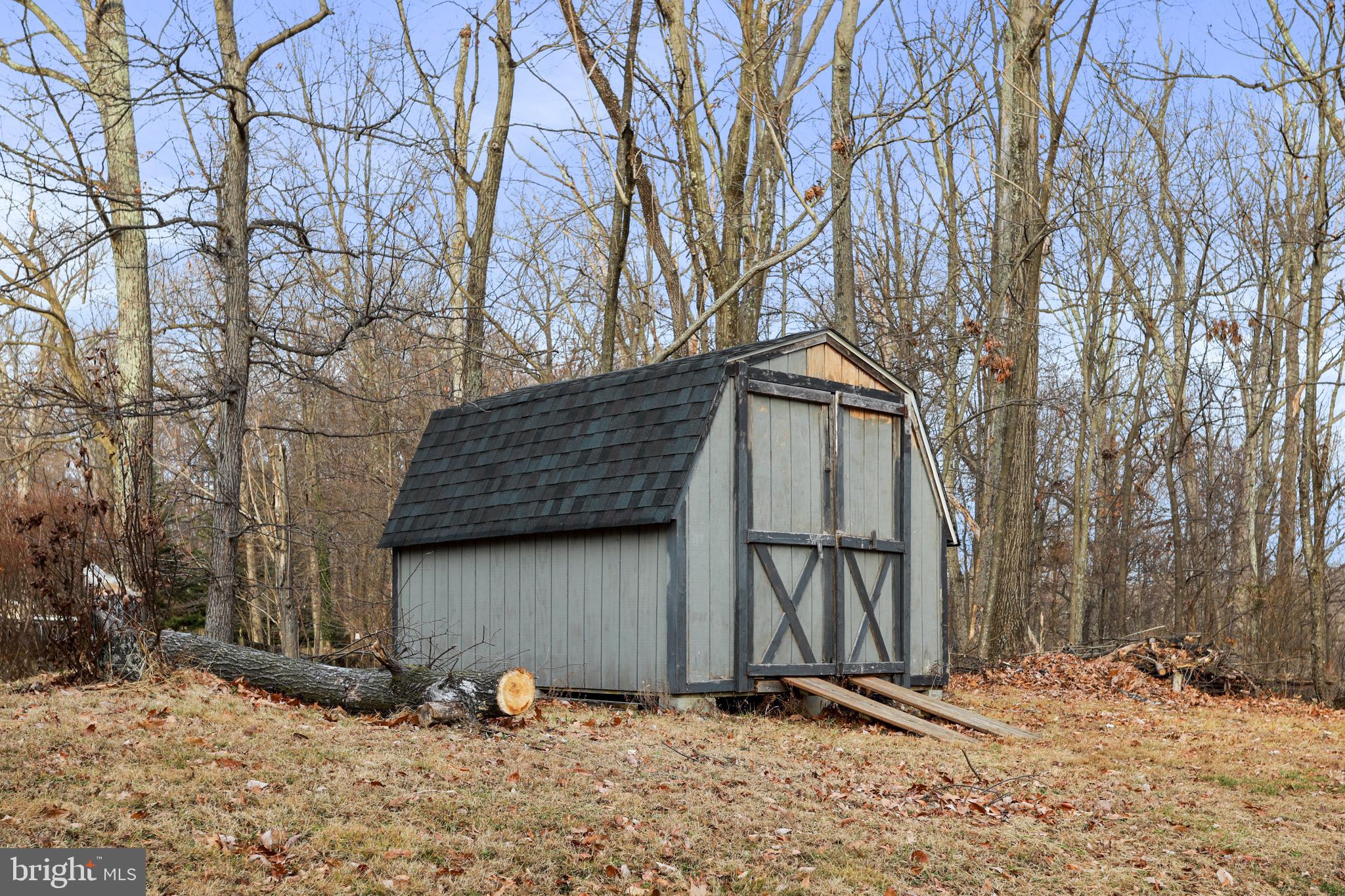 SHANNONDALE - Residential