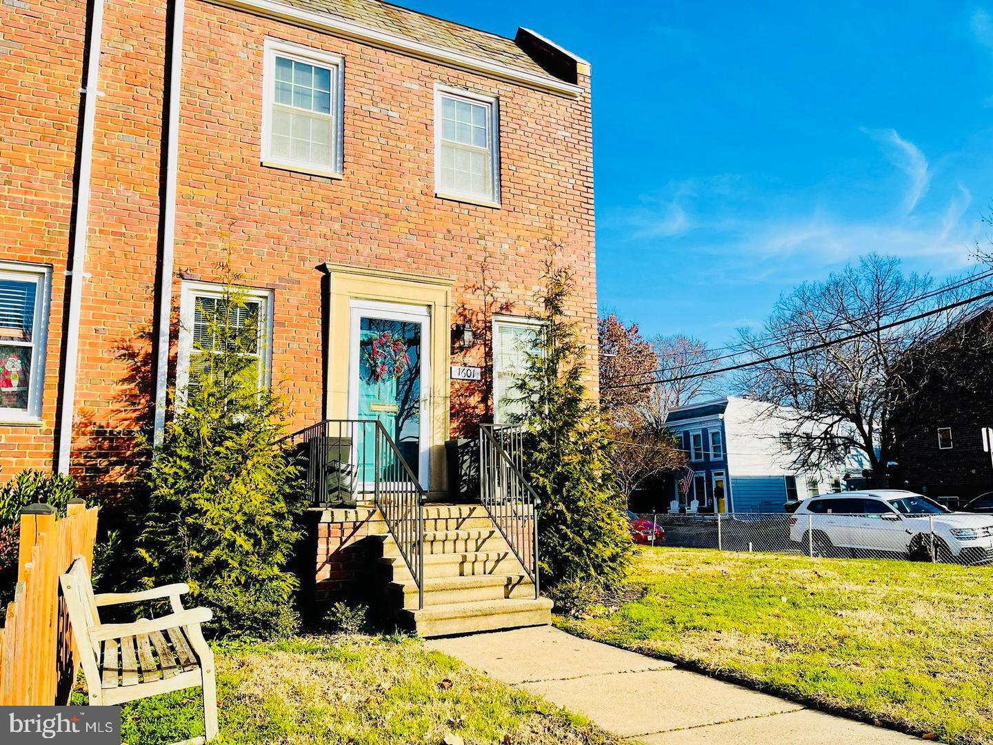 1601 PRINCESS STREET