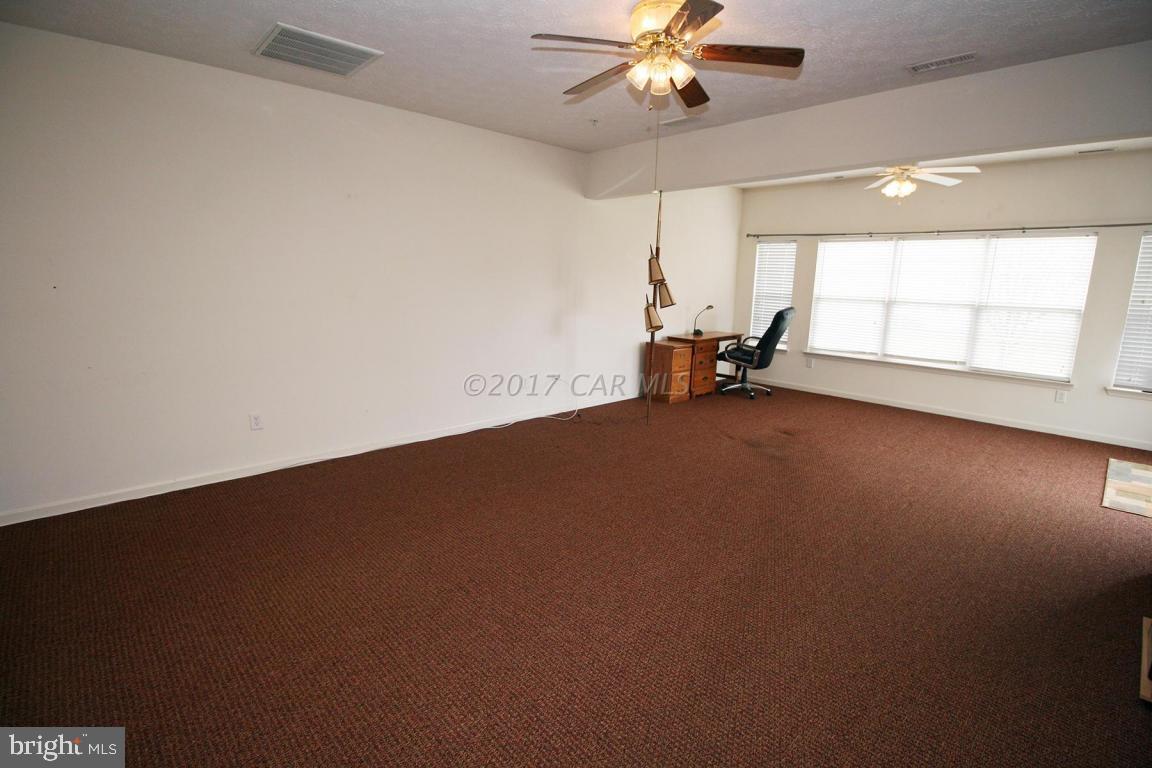 WOOD CREEK GOLF COMM - Residential