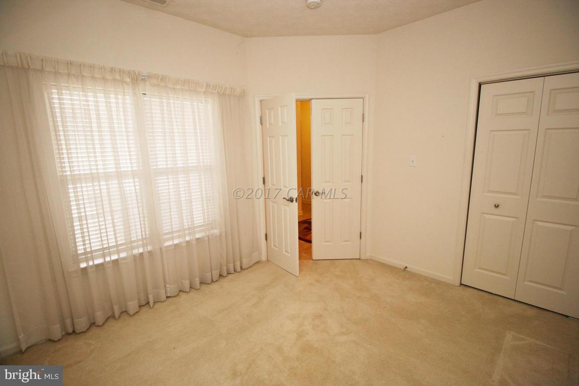 WOOD CREEK GOLF COMM - Residential