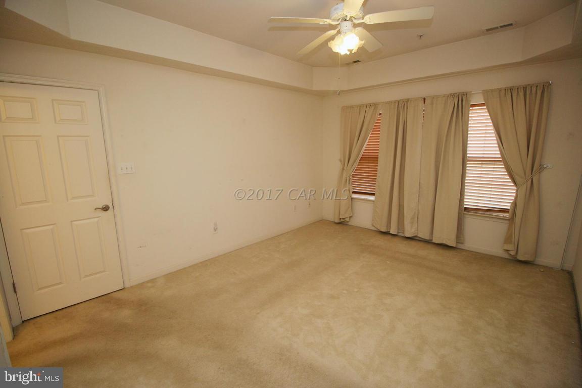 WOOD CREEK GOLF COMM - Residential