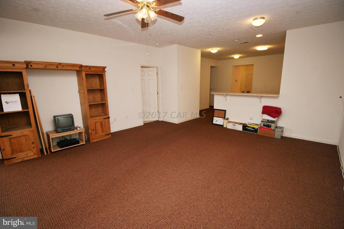 WOOD CREEK GOLF COMM - Residential