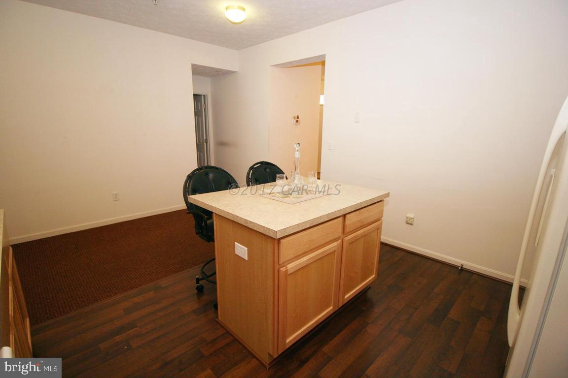 WOOD CREEK GOLF COMM - Residential