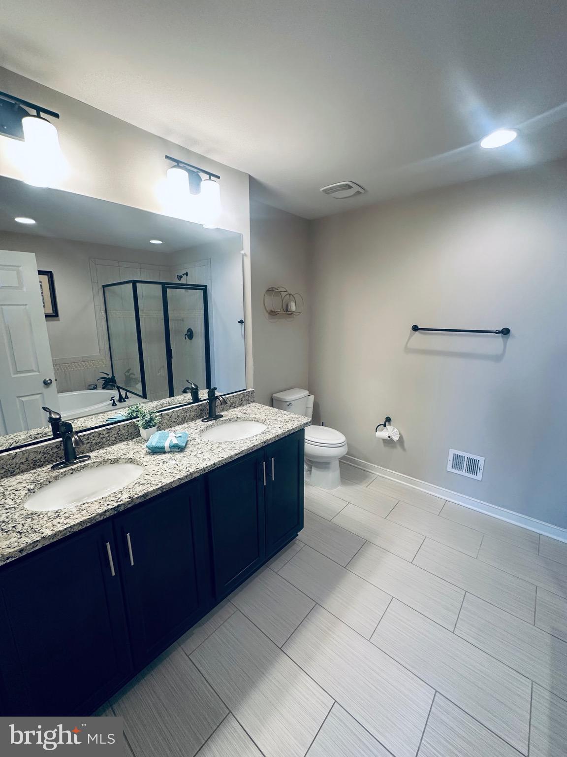 EAST GATE CONDOMINIUMS - Residential