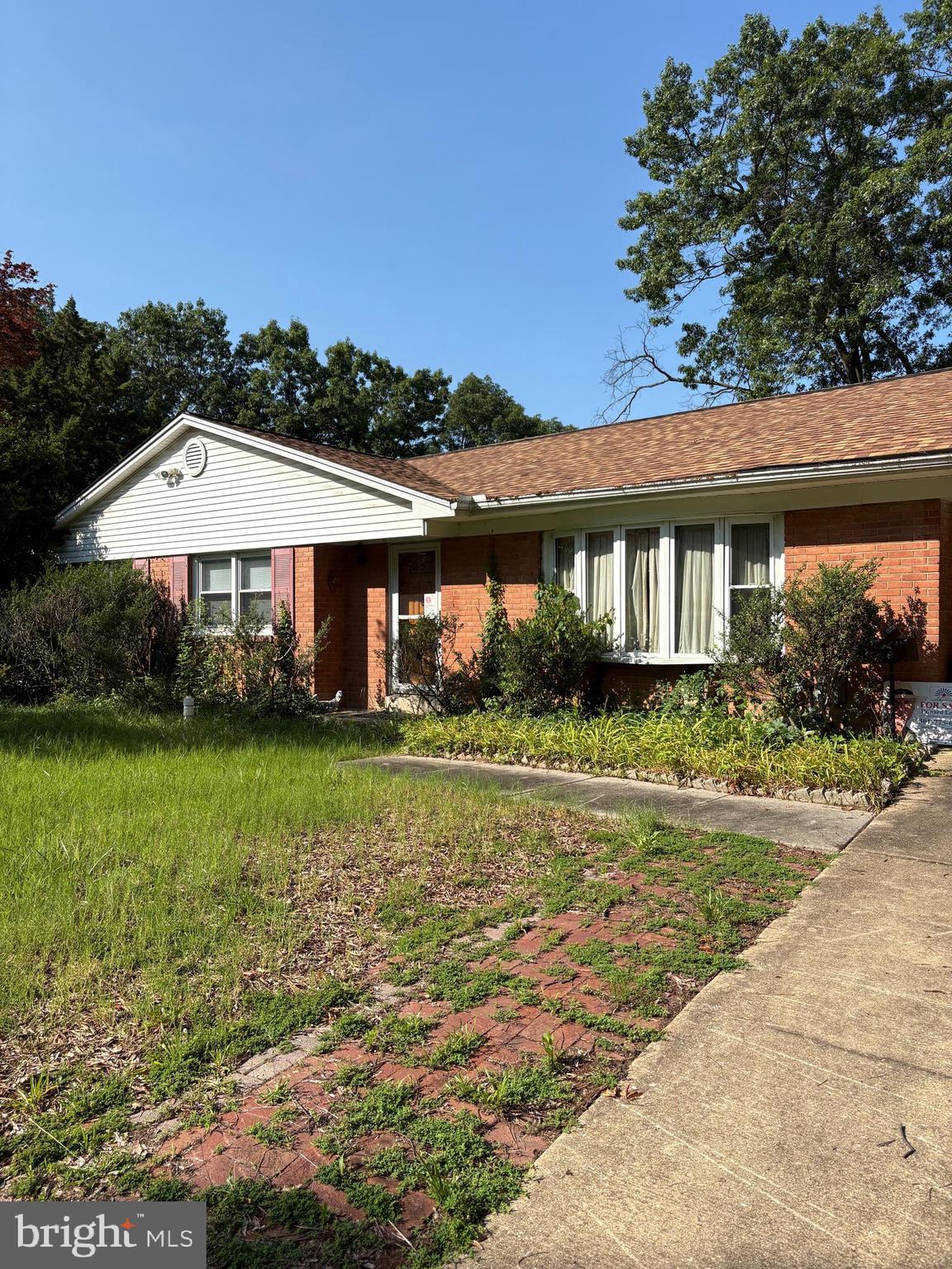 HILLANDALE FOREST - Residential