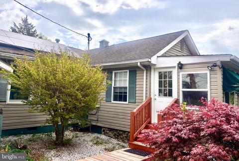 Photo of 531 Church Road, SEWELL, NJ 08080 (MLS # NJGL2072054)