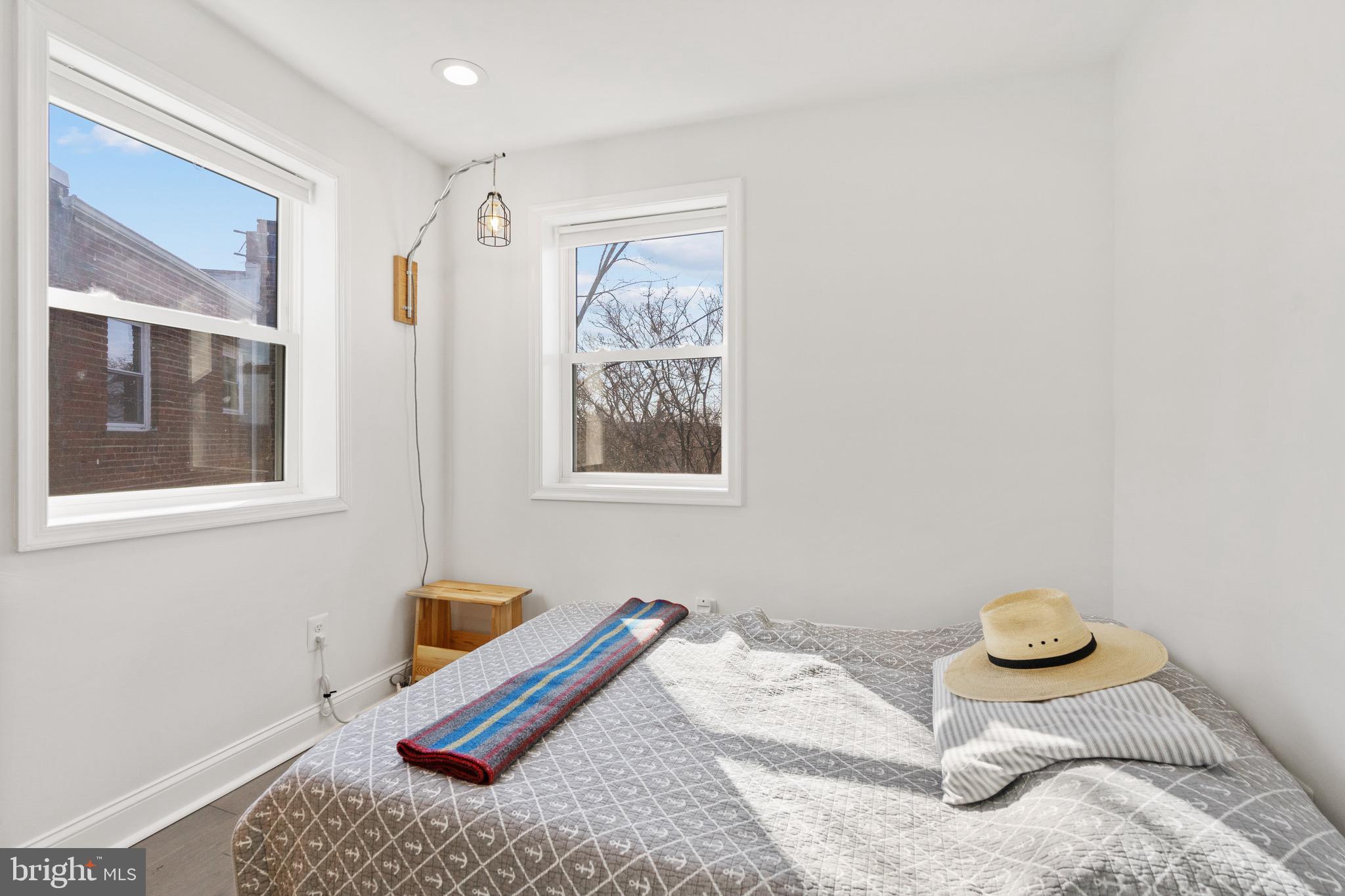 DEANWOOD - Residential