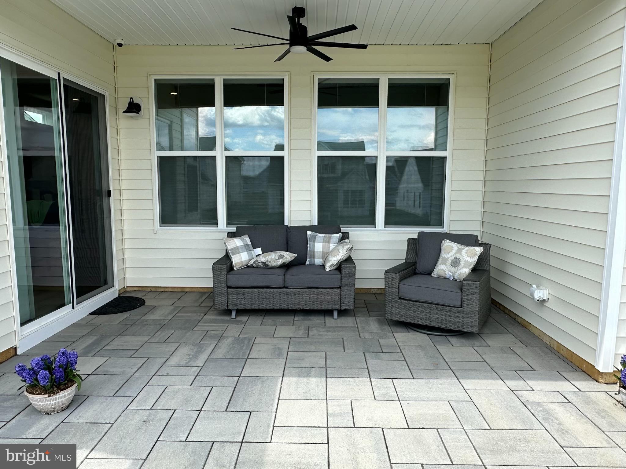 REGENCY AT CREEKSIDE MEADOWS - Residential