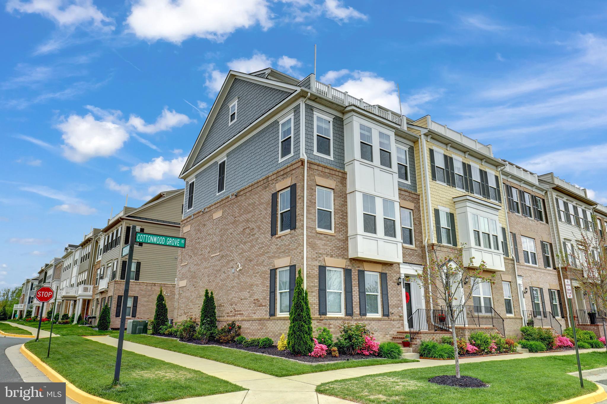 POTOMAC SHORES - Residential