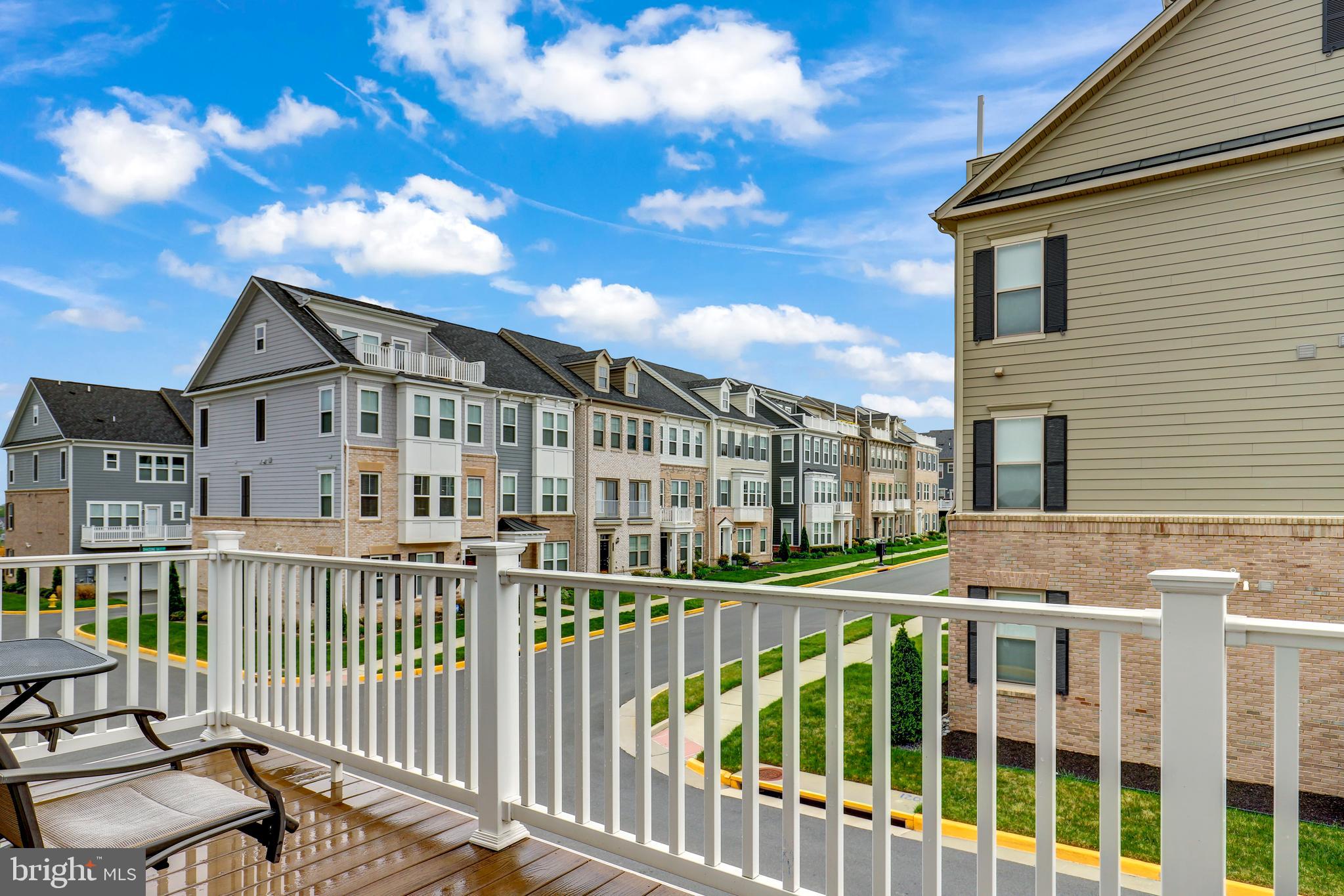 POTOMAC SHORES - Residential