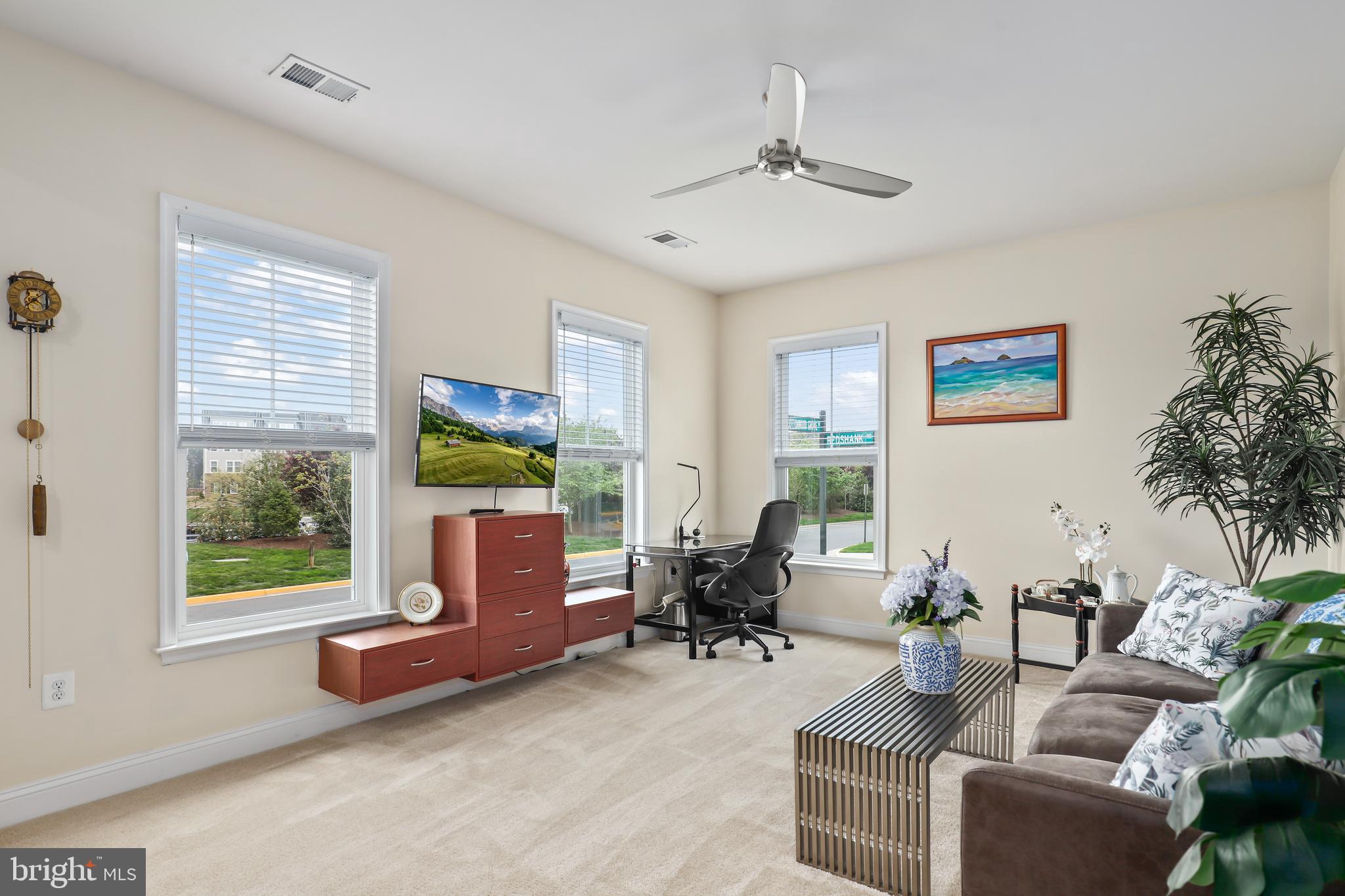 POTOMAC SHORES - Residential