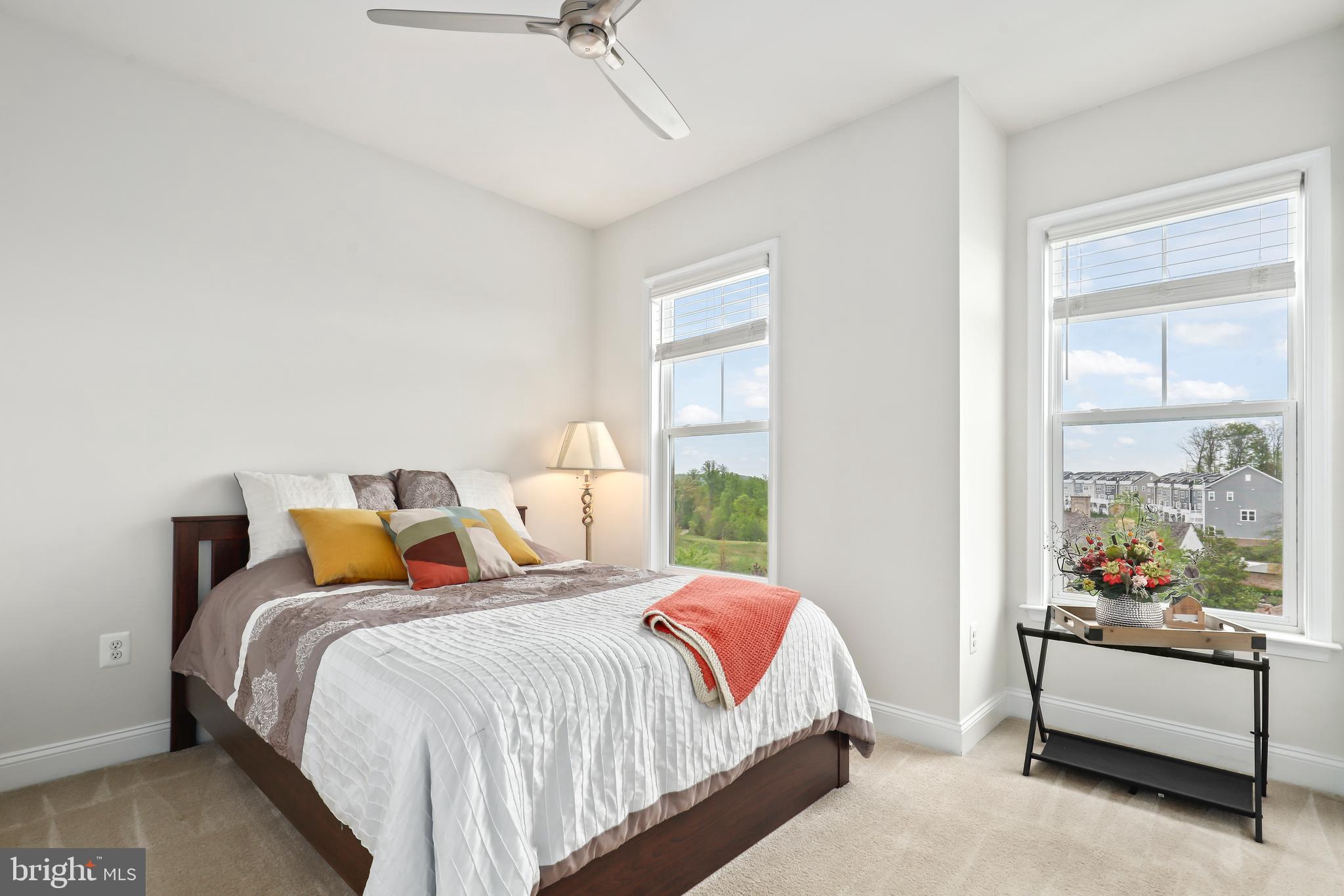 POTOMAC SHORES - Residential