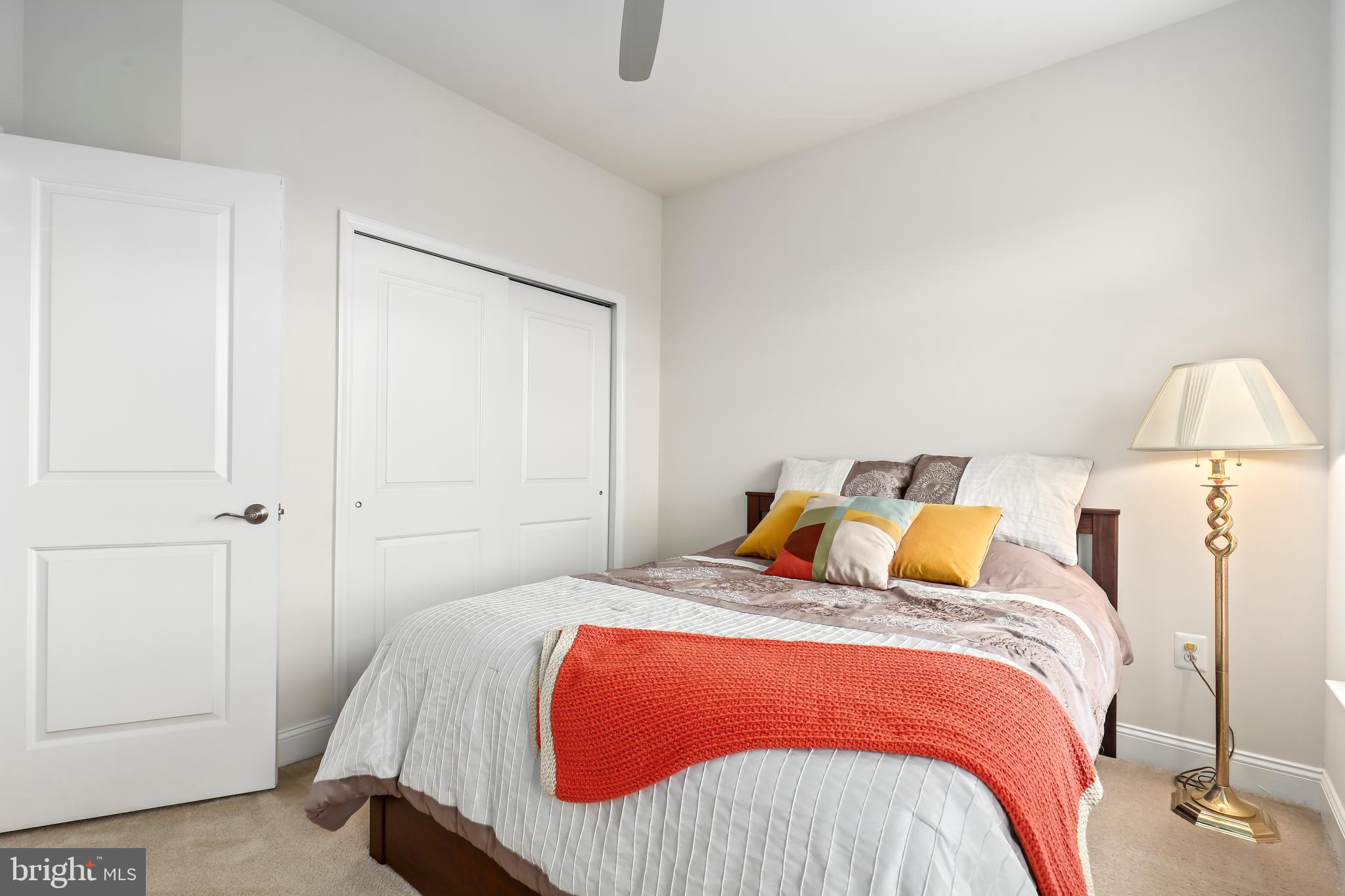 POTOMAC SHORES - Residential