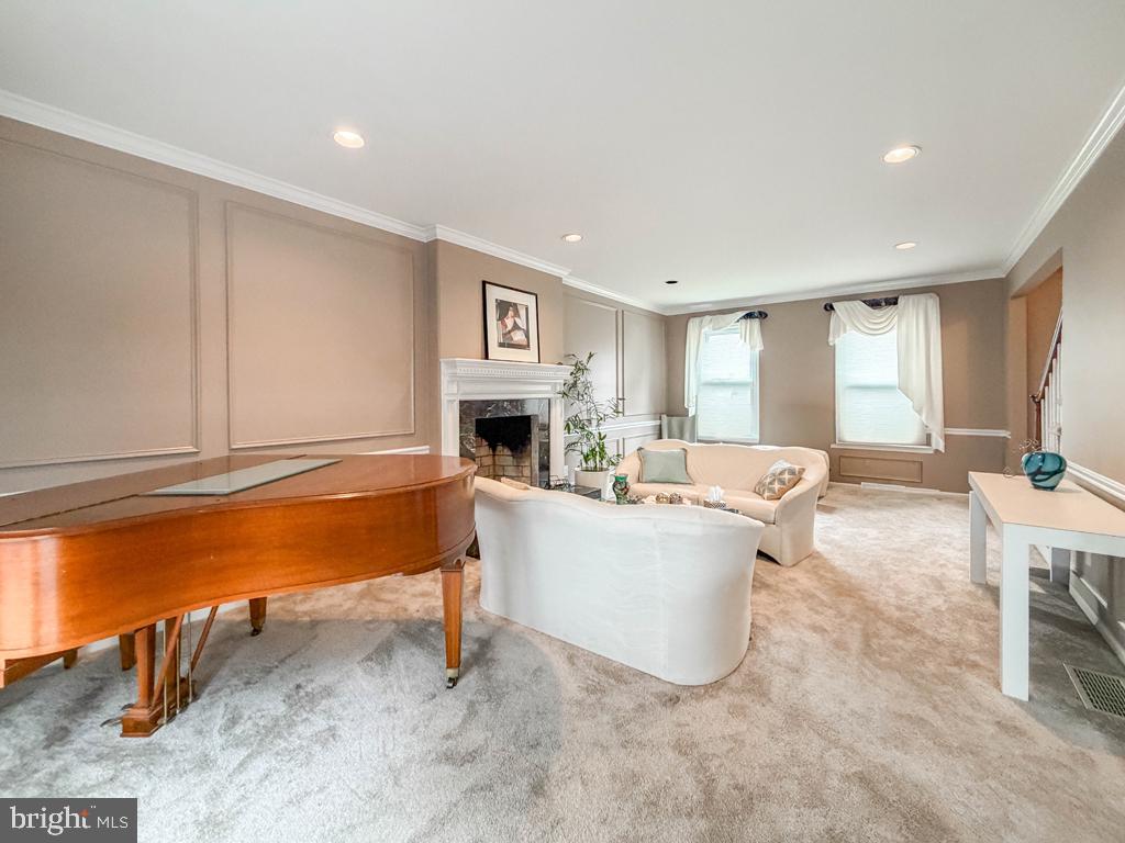 29 ADDINGTON DRIVE