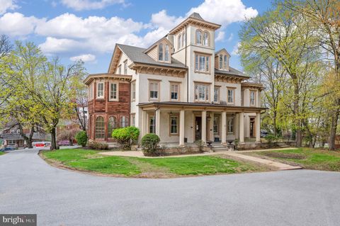Photo of 99 Starr Street, PHOENIXVILLE, PA 19460 (MLS # PACT2095926) Photo of 99 Starr Street, PHOENIXVILLE, PA 19460 (MLS # PACT2095926)