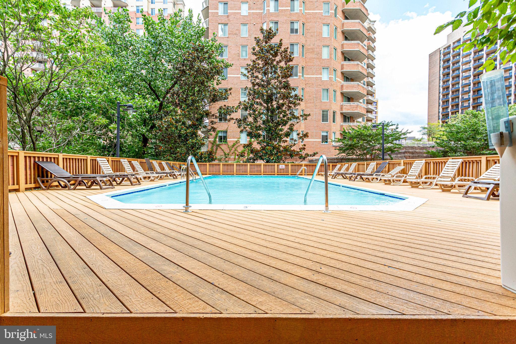 BELLA VISTA CONDOMINIUM - Residential Lease