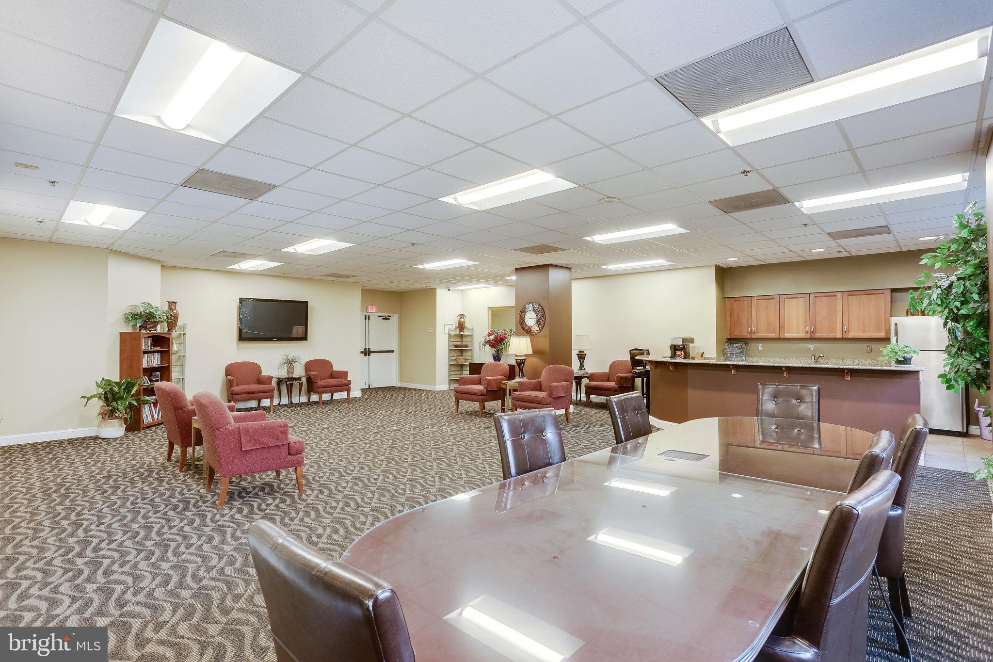 BELLA VISTA CONDOMINIUM - Residential Lease