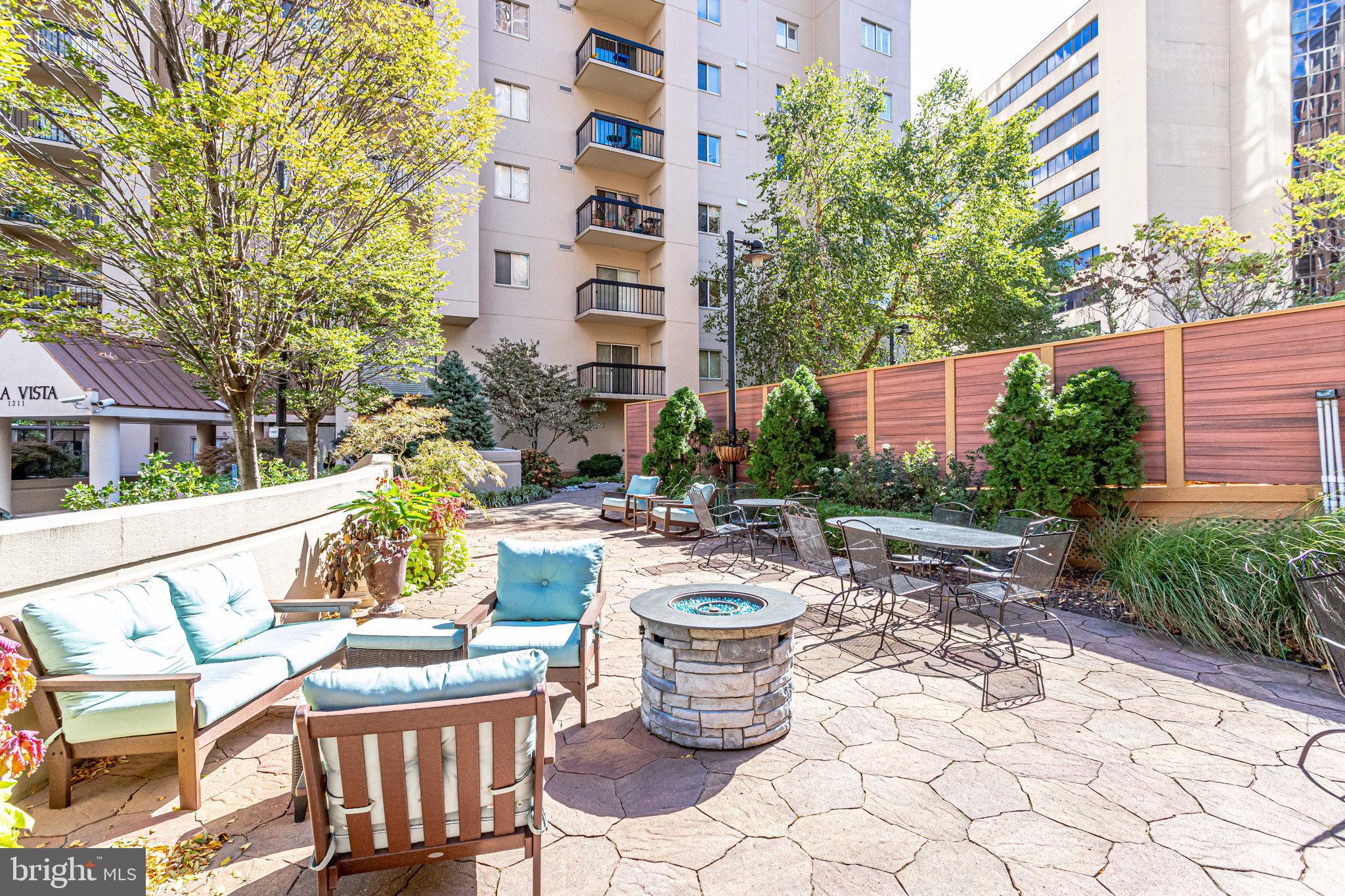 BELLA VISTA CONDOMINIUM - Residential Lease