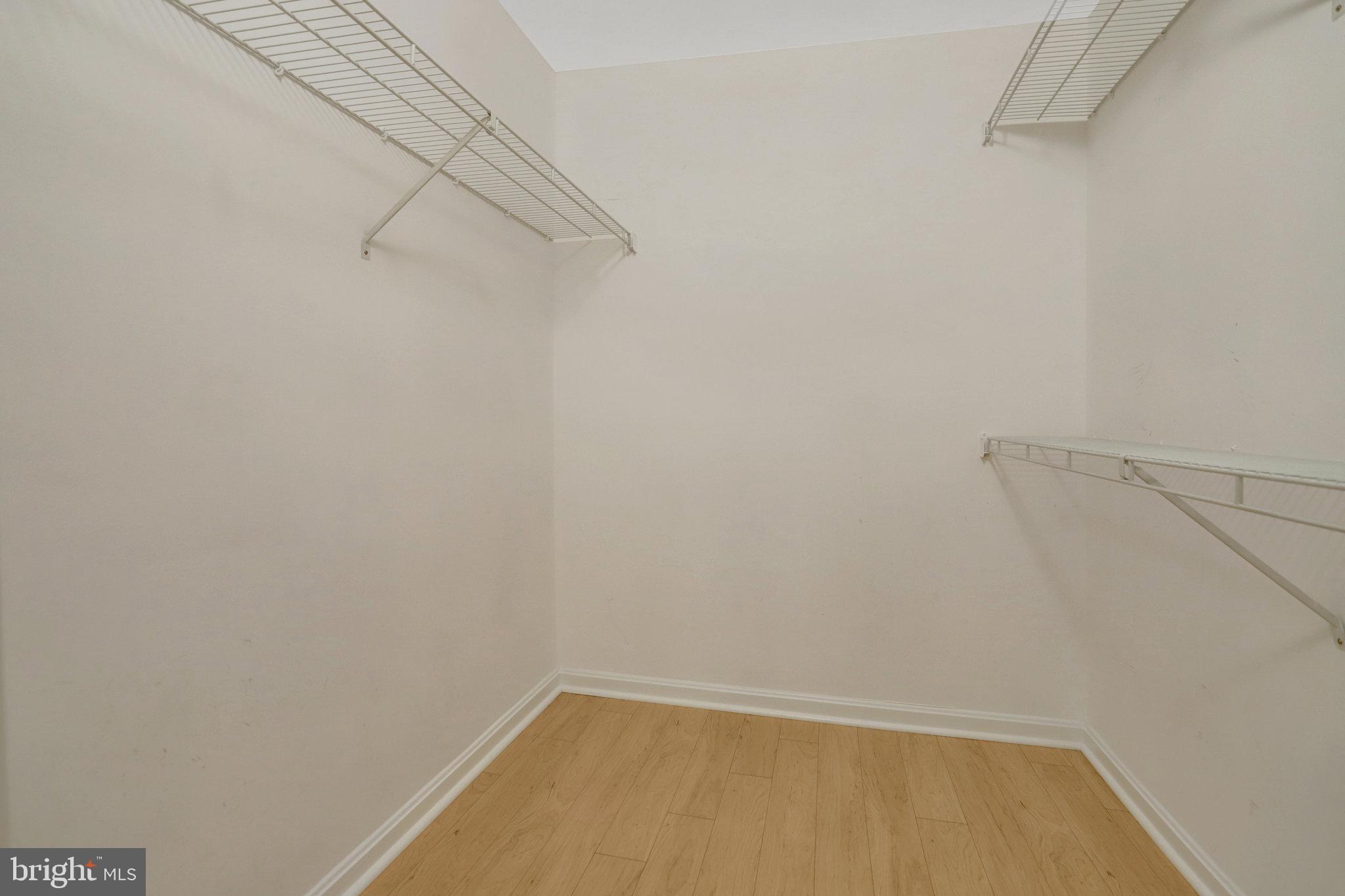 BELLA VISTA CONDOMINIUM - Residential Lease