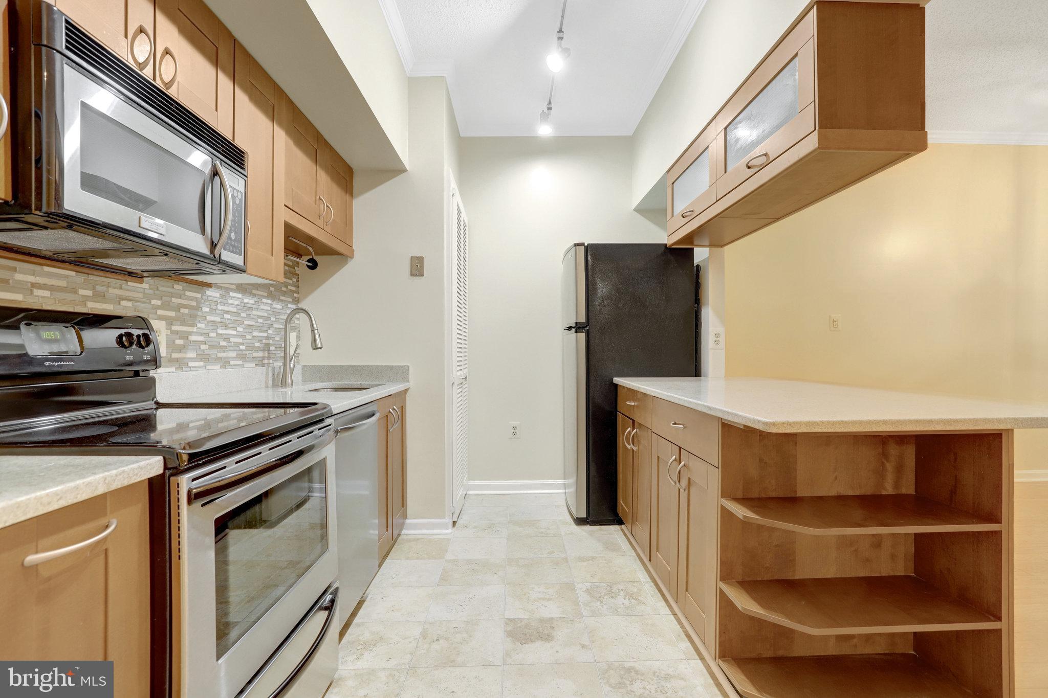 1211 S EADS STREET 311