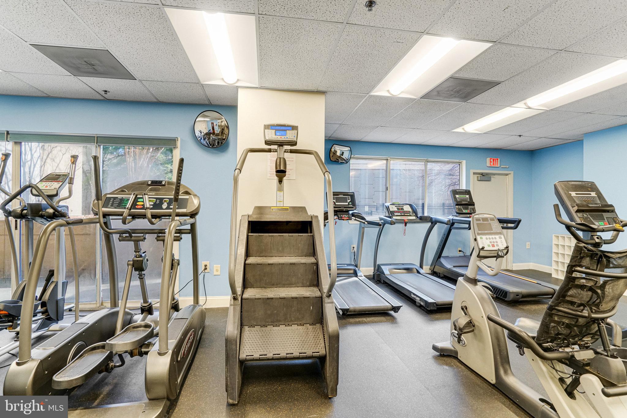 BELLA VISTA CONDOMINIUM - Residential Lease