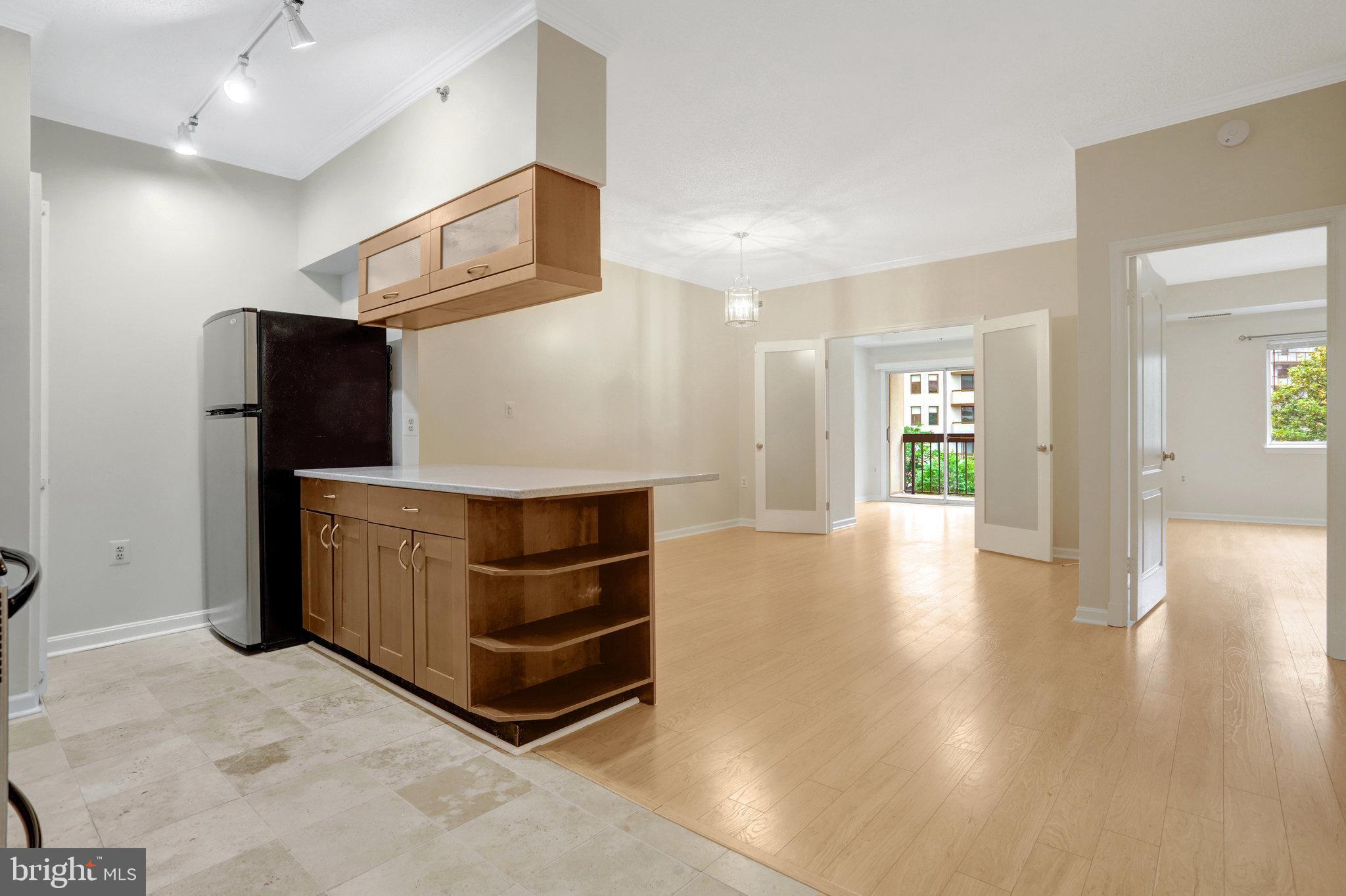 BELLA VISTA CONDOMINIUM - Residential Lease