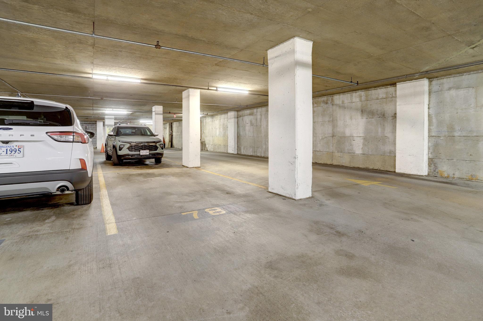 BELLA VISTA CONDOMINIUM - Residential Lease