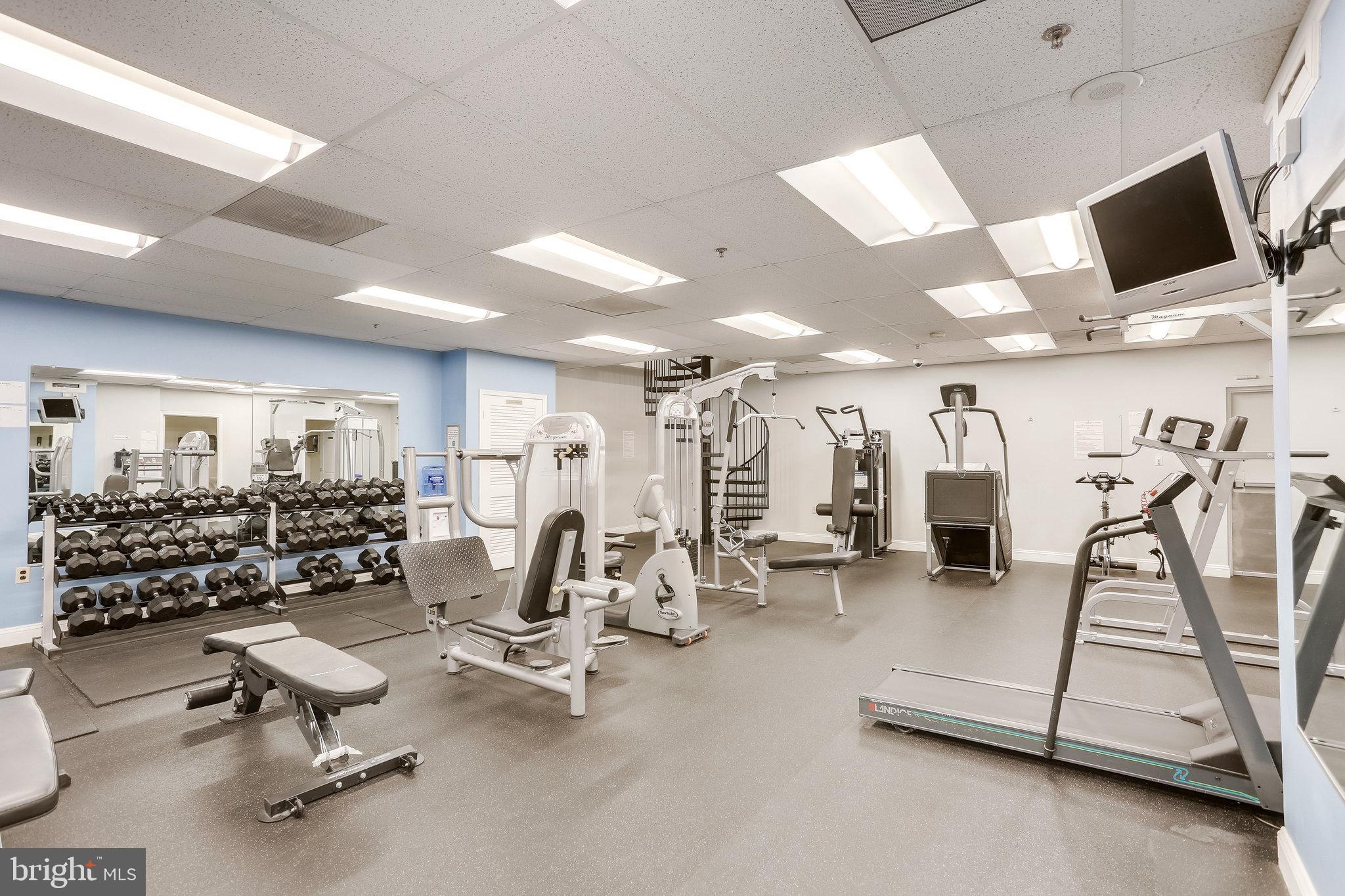 BELLA VISTA CONDOMINIUM - Residential Lease