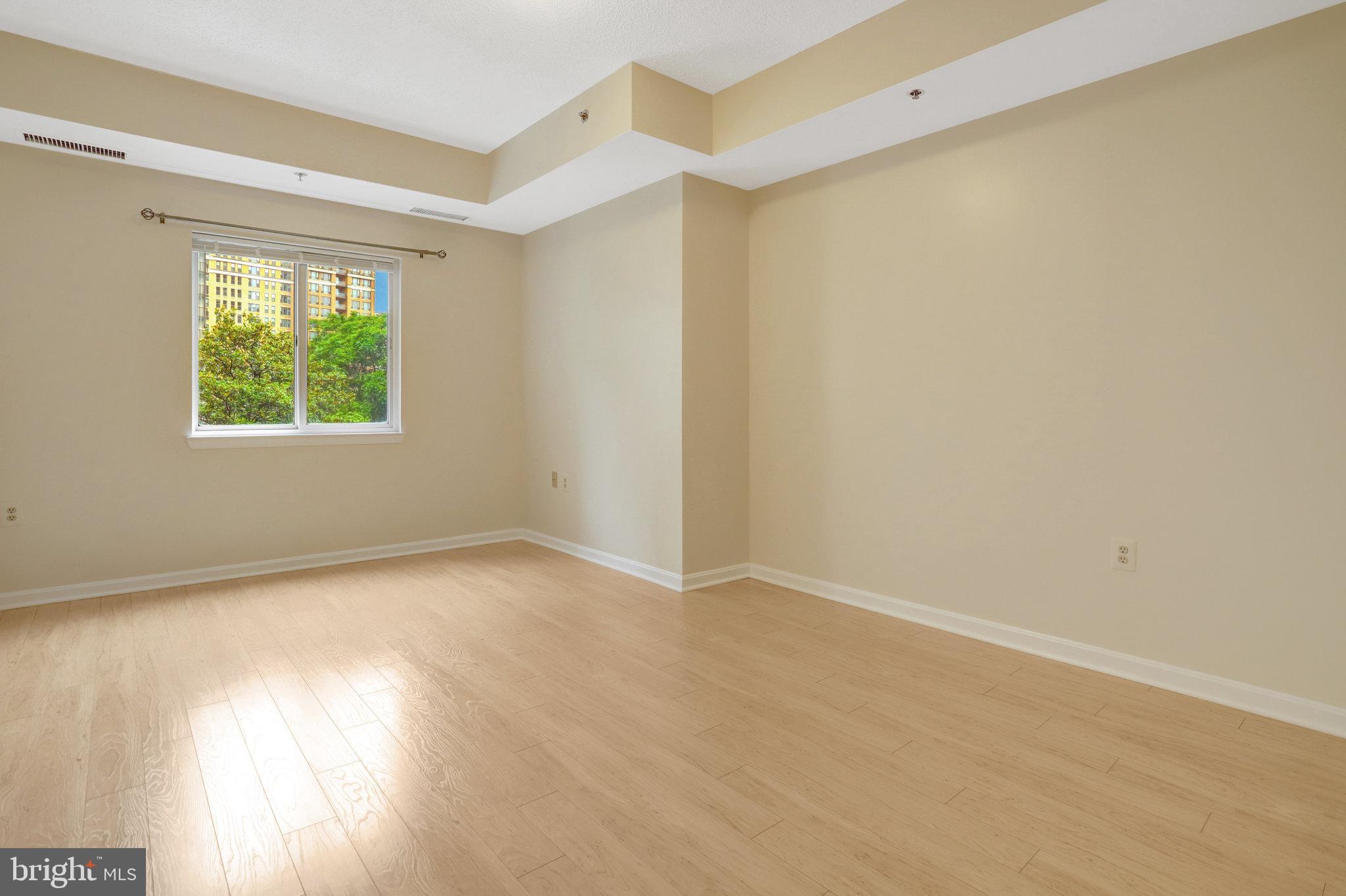 BELLA VISTA CONDOMINIUM - Residential Lease