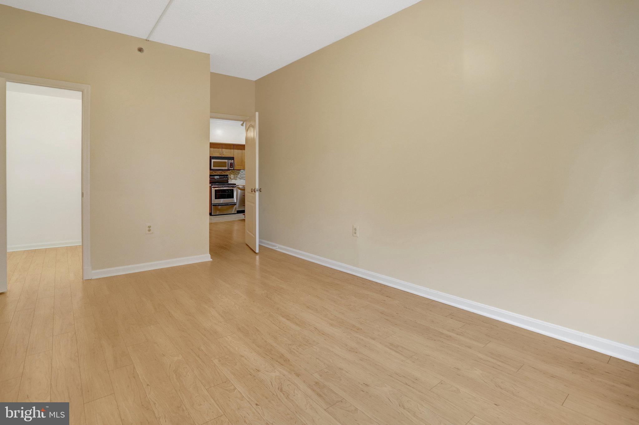 BELLA VISTA CONDOMINIUM - Residential Lease