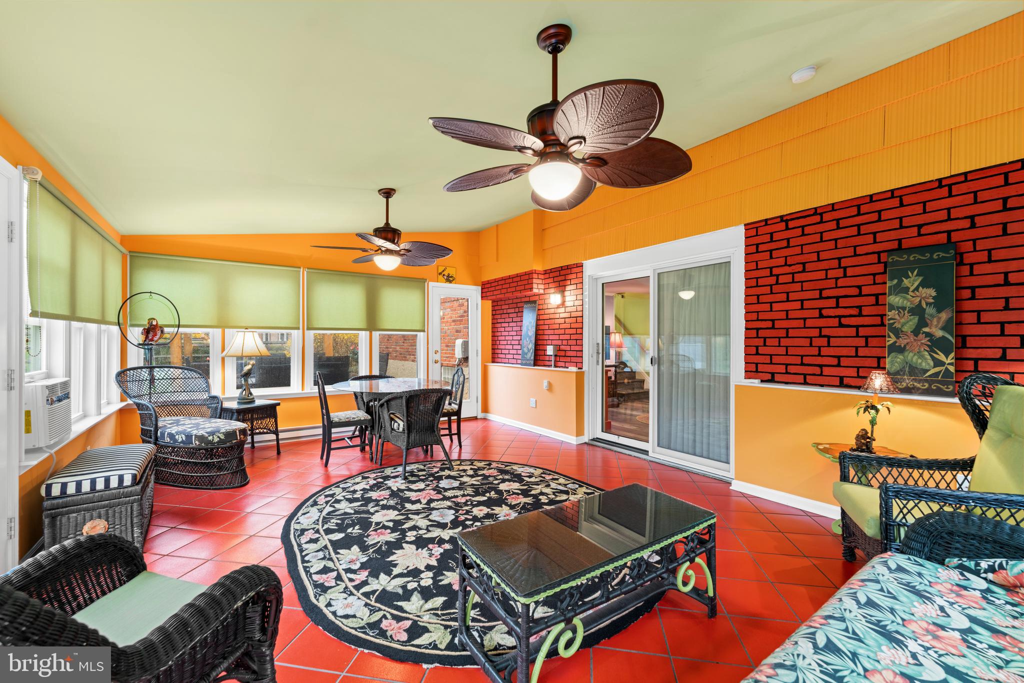 SPRINGLAKE - Residential